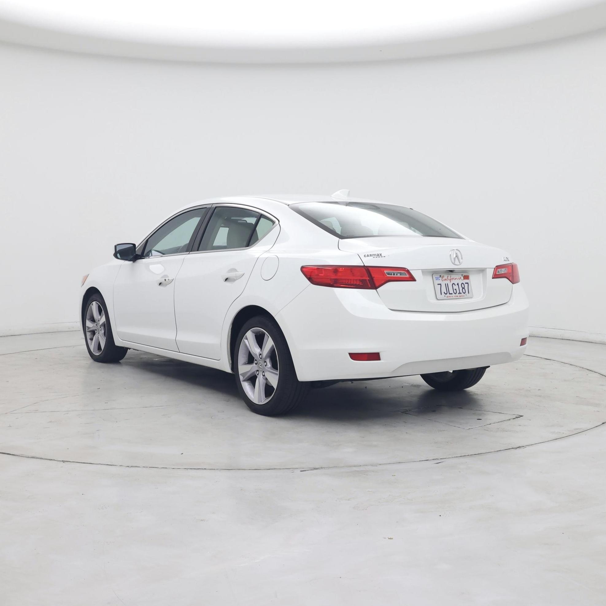 Thumbnail: 2015 Acura ILX - 2