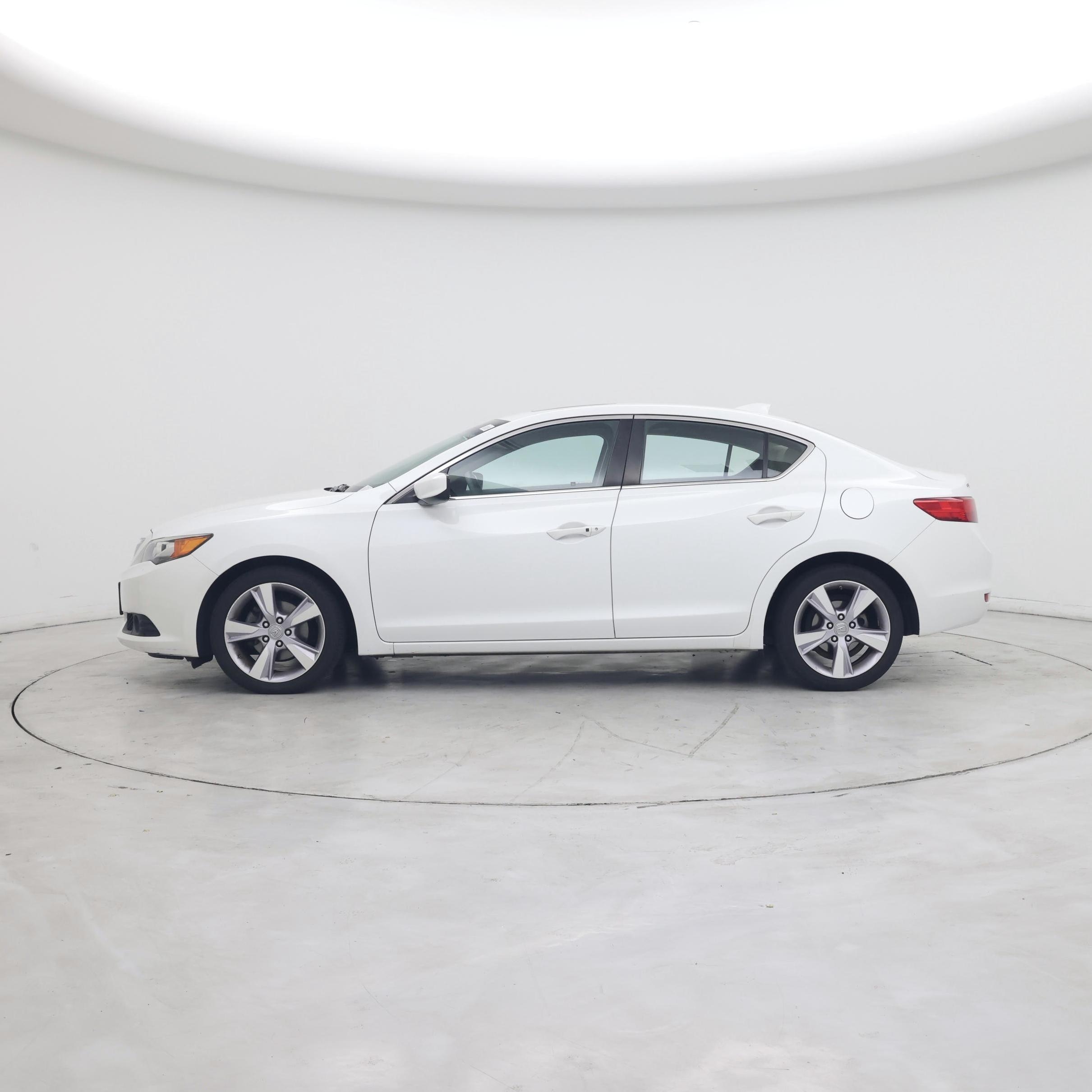 Thumbnail: 2015 Acura ILX - 3