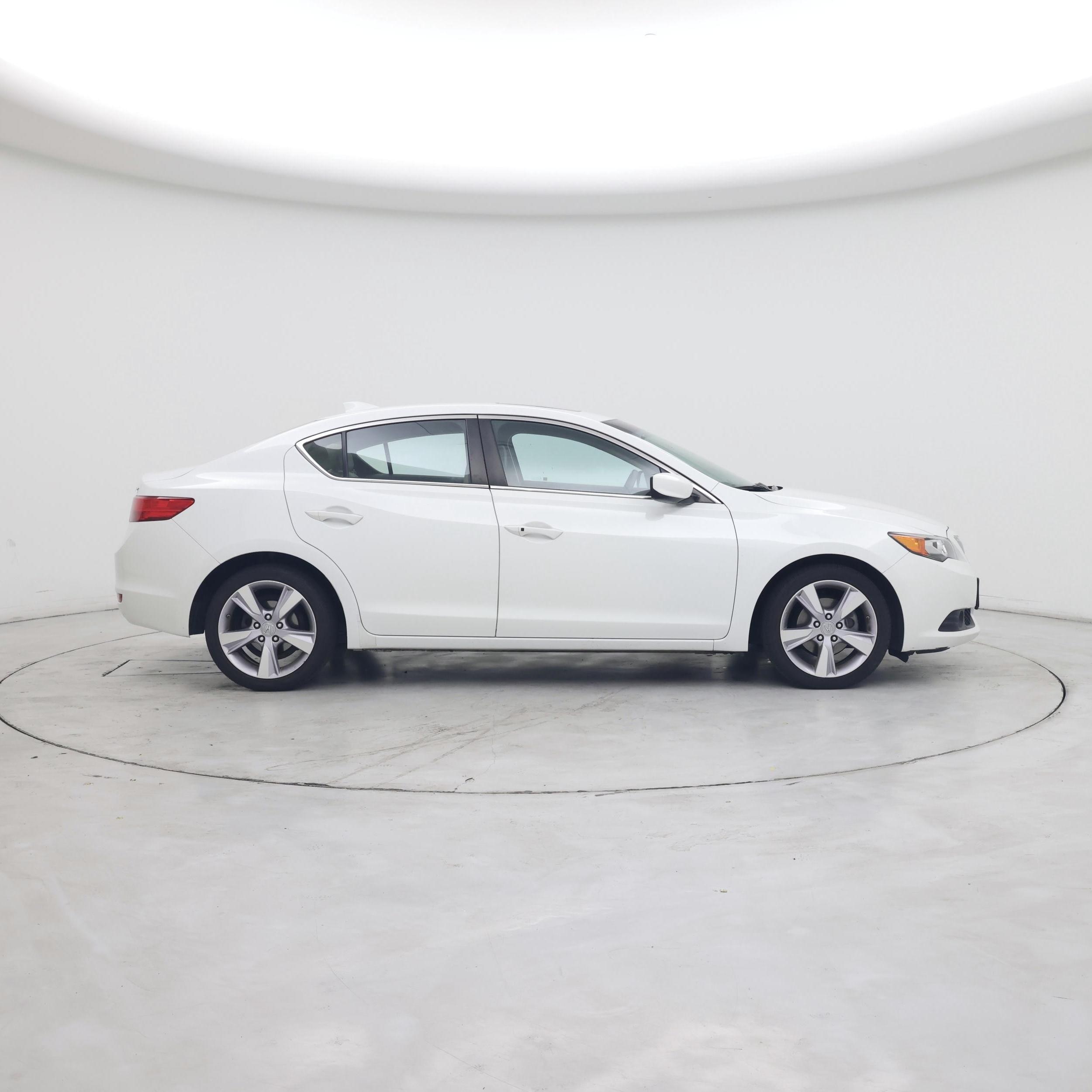 Thumbnail: 2015 Acura ILX - 7
