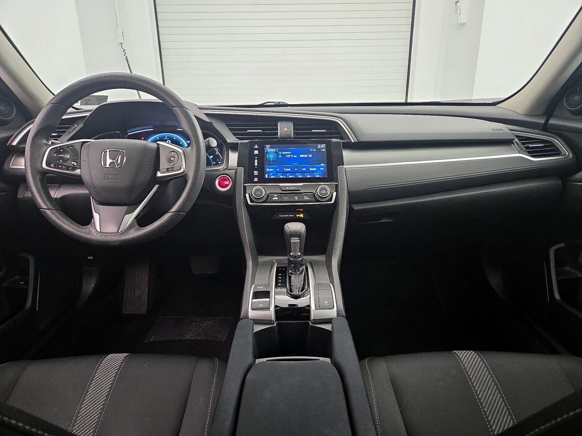 Thumbnail: 2017 Honda Civic - 9