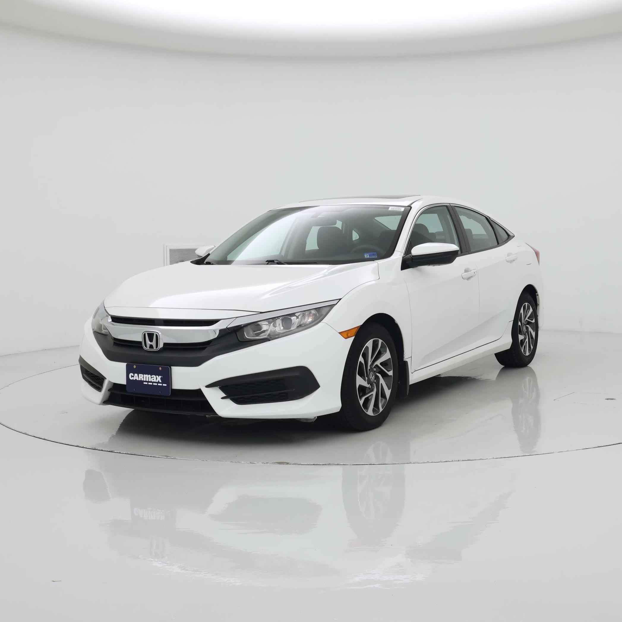 Thumbnail: 2017 Honda Civic - 4