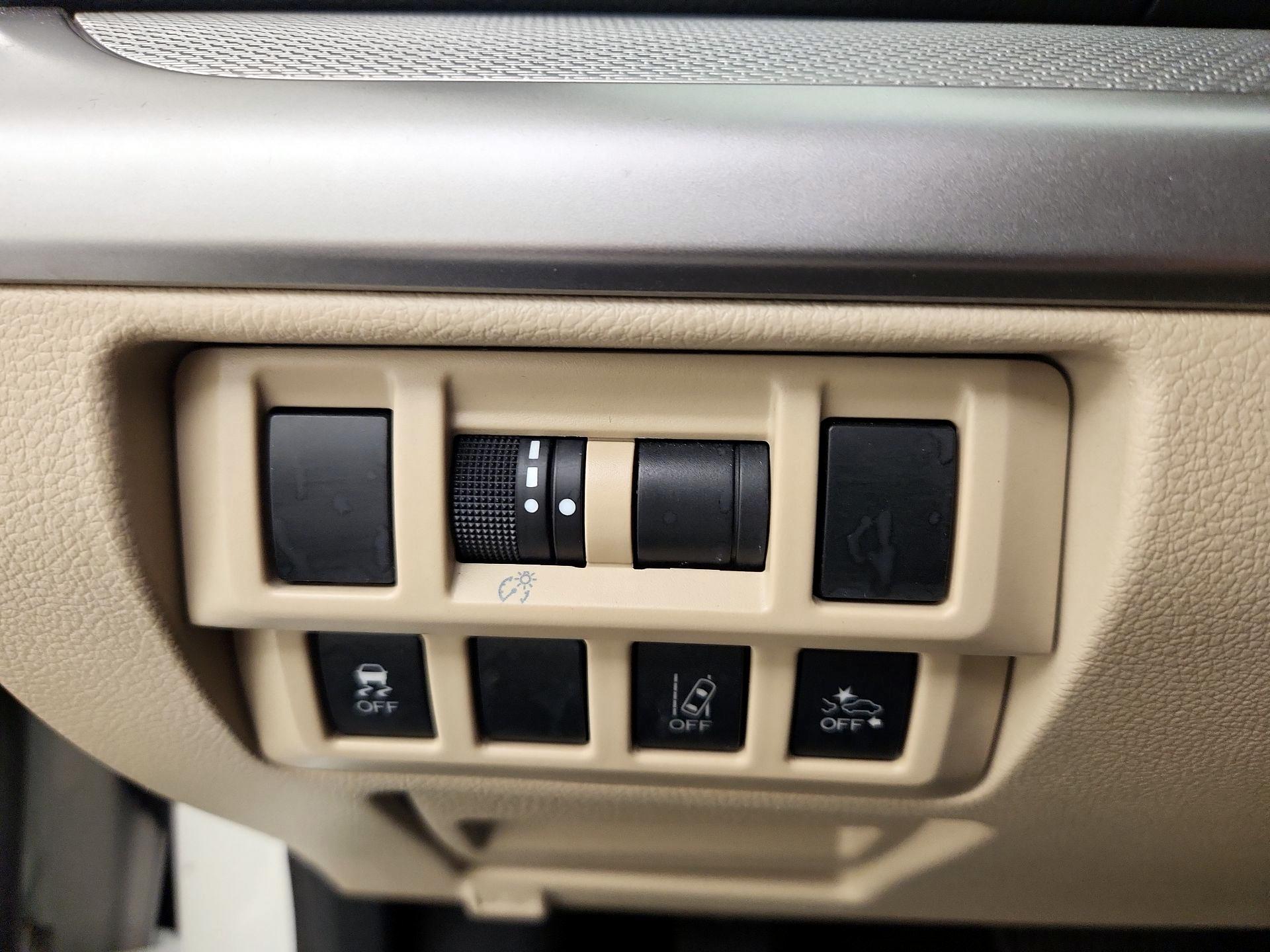 Thumbnail: 2019 Subaru Outback - 13