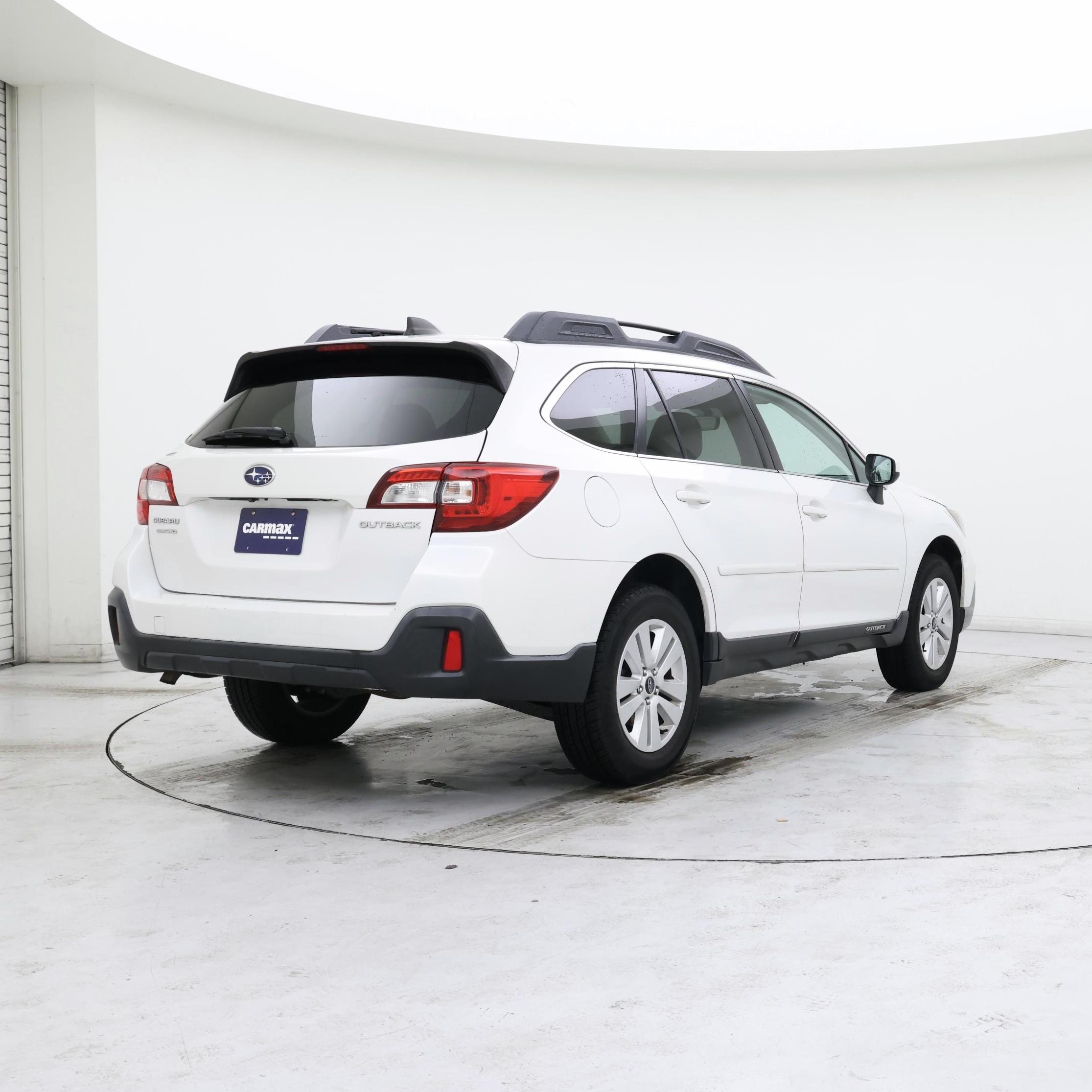 Thumbnail: 2019 Subaru Outback - 8