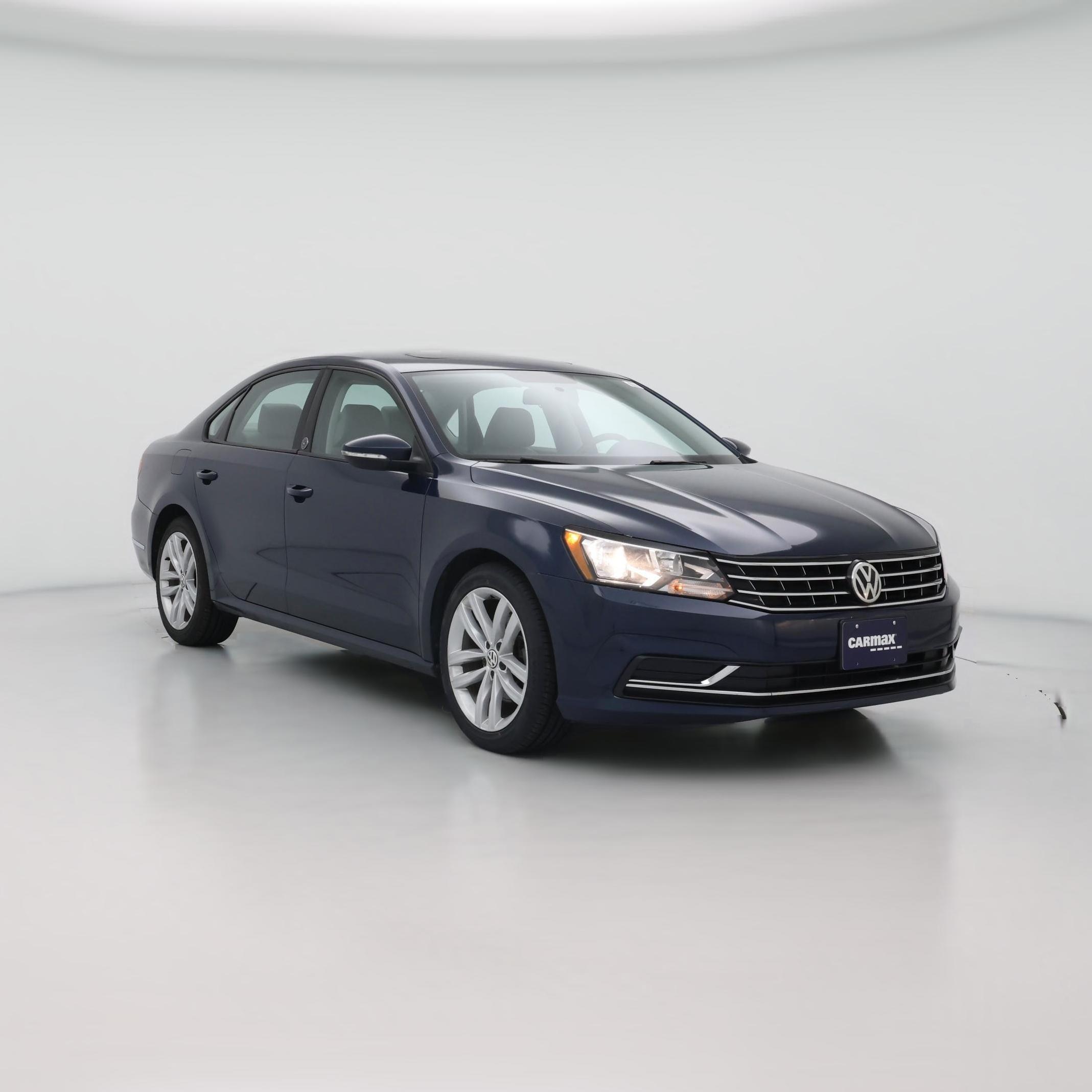 Thumbnail: 2019 Volkswagen Passat - 1