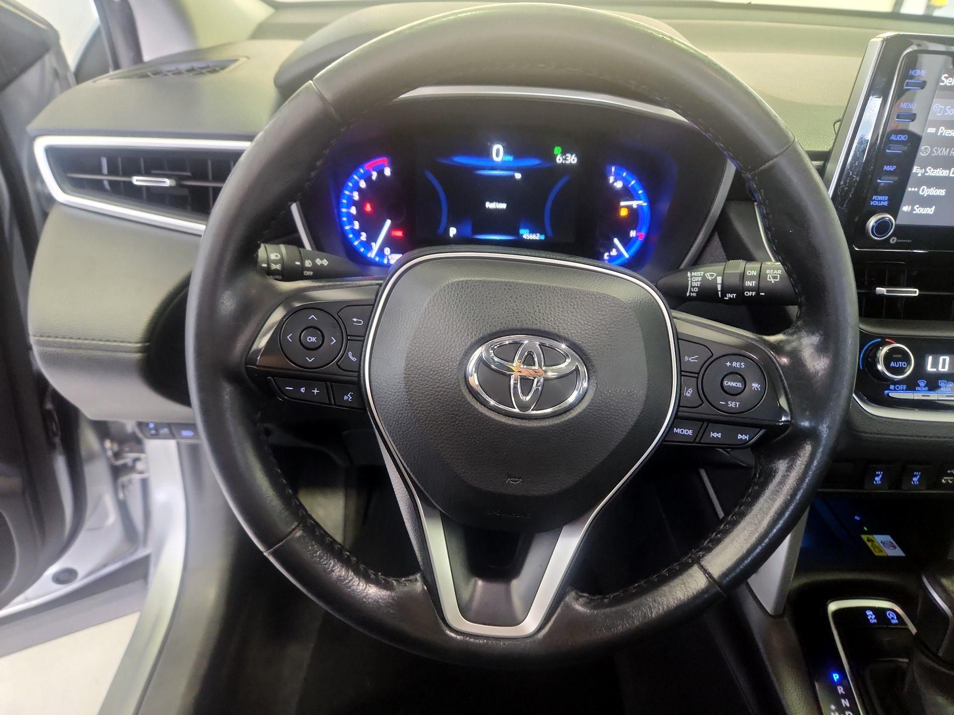 Thumbnail: 2022 Toyota Corolla Cross - 10