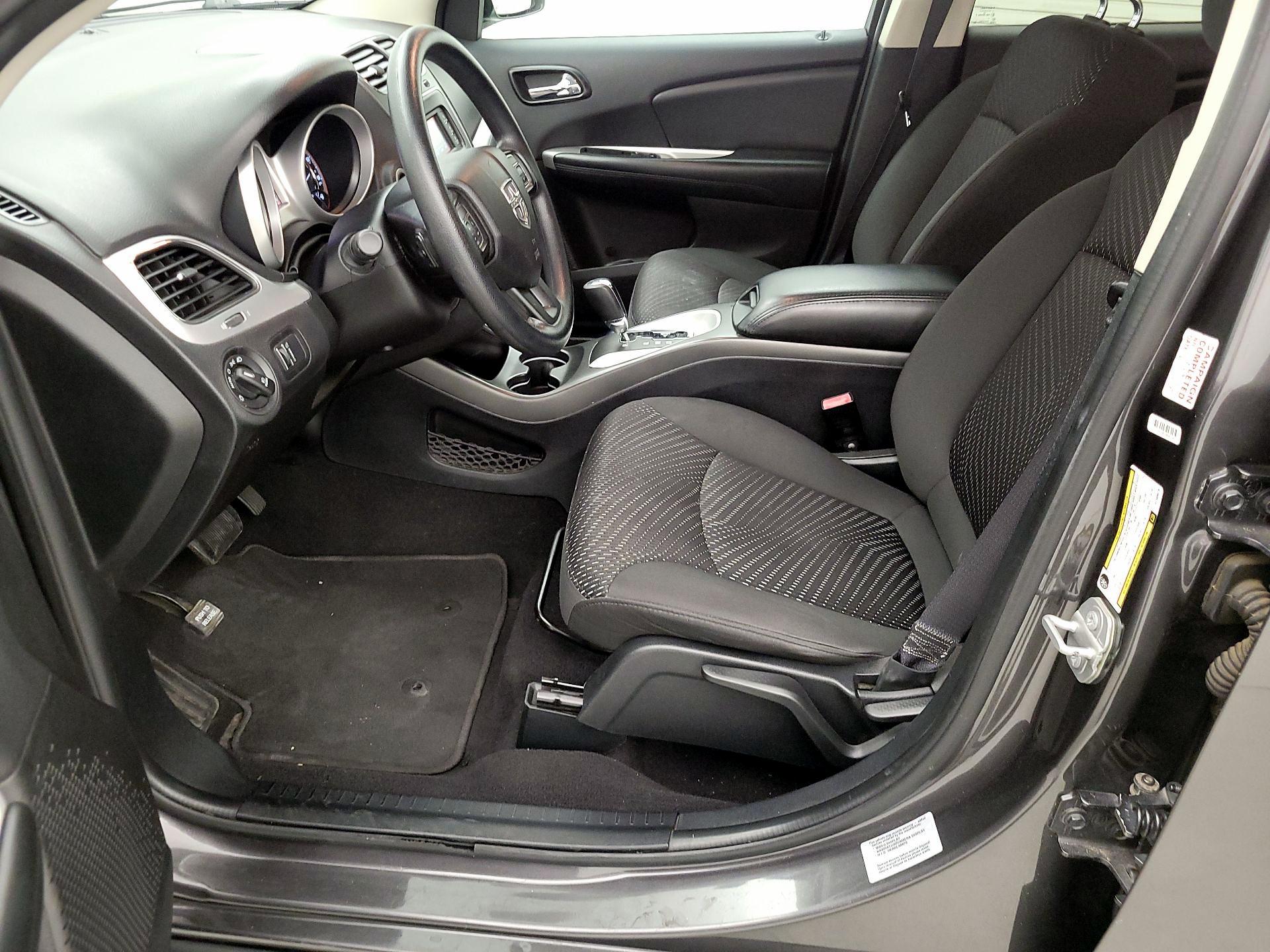 Thumbnail: 2017 Dodge Journey - 11