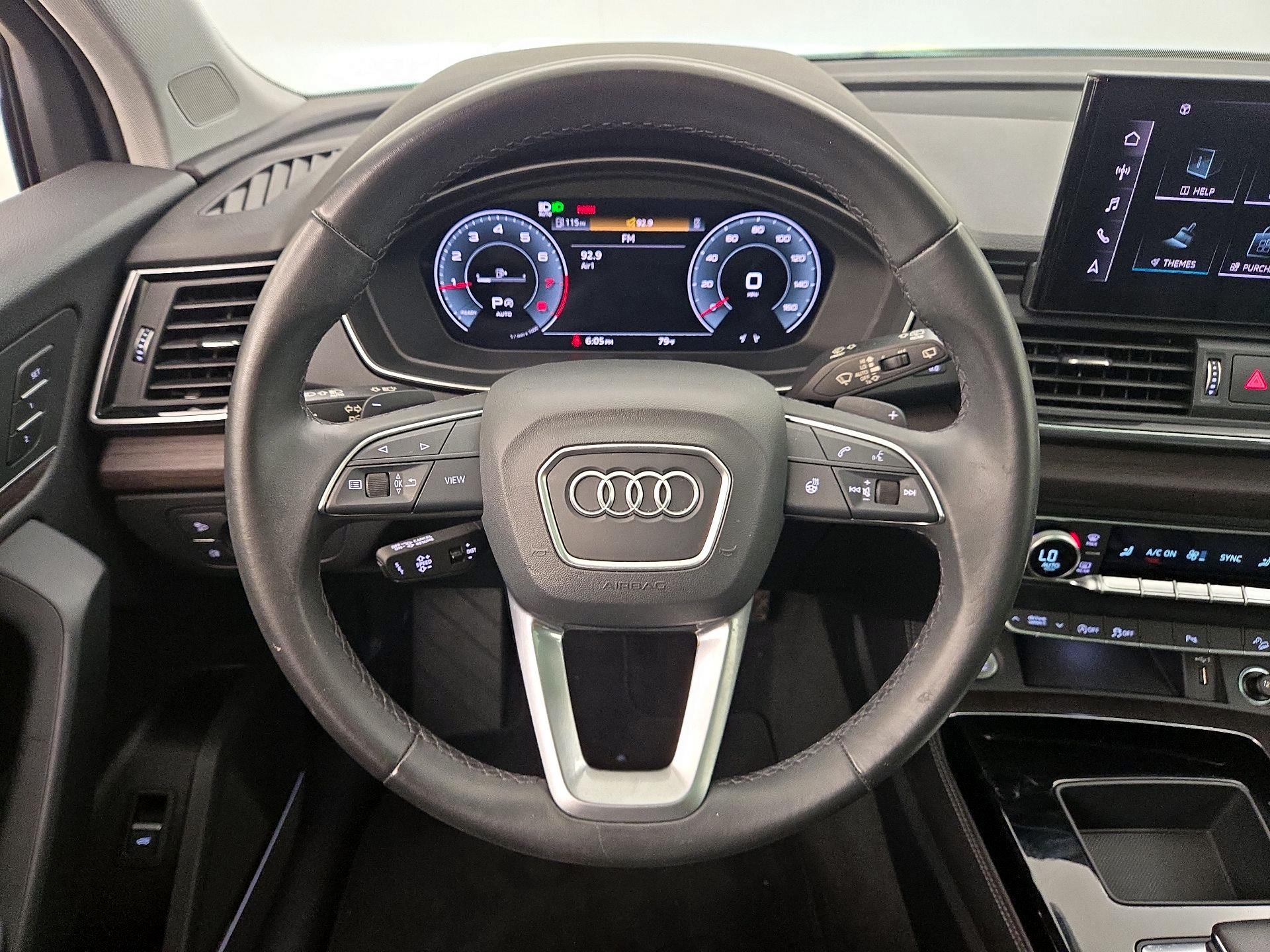 Thumbnail: 2023 Audi Q5 - 10