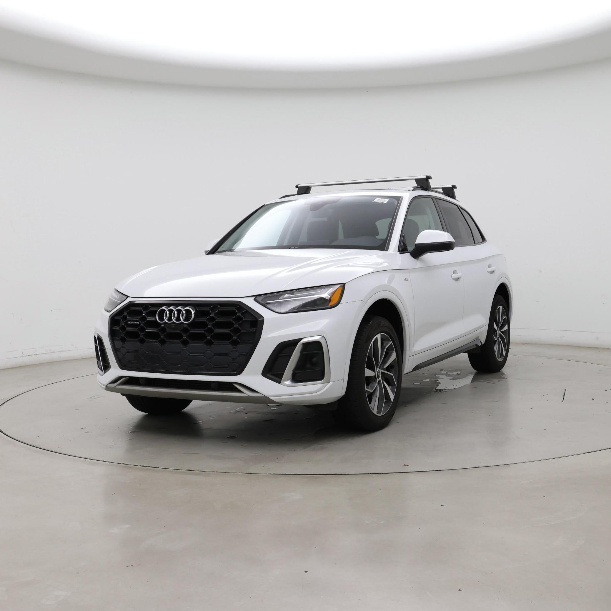 Thumbnail: 2023 Audi Q5 - 4