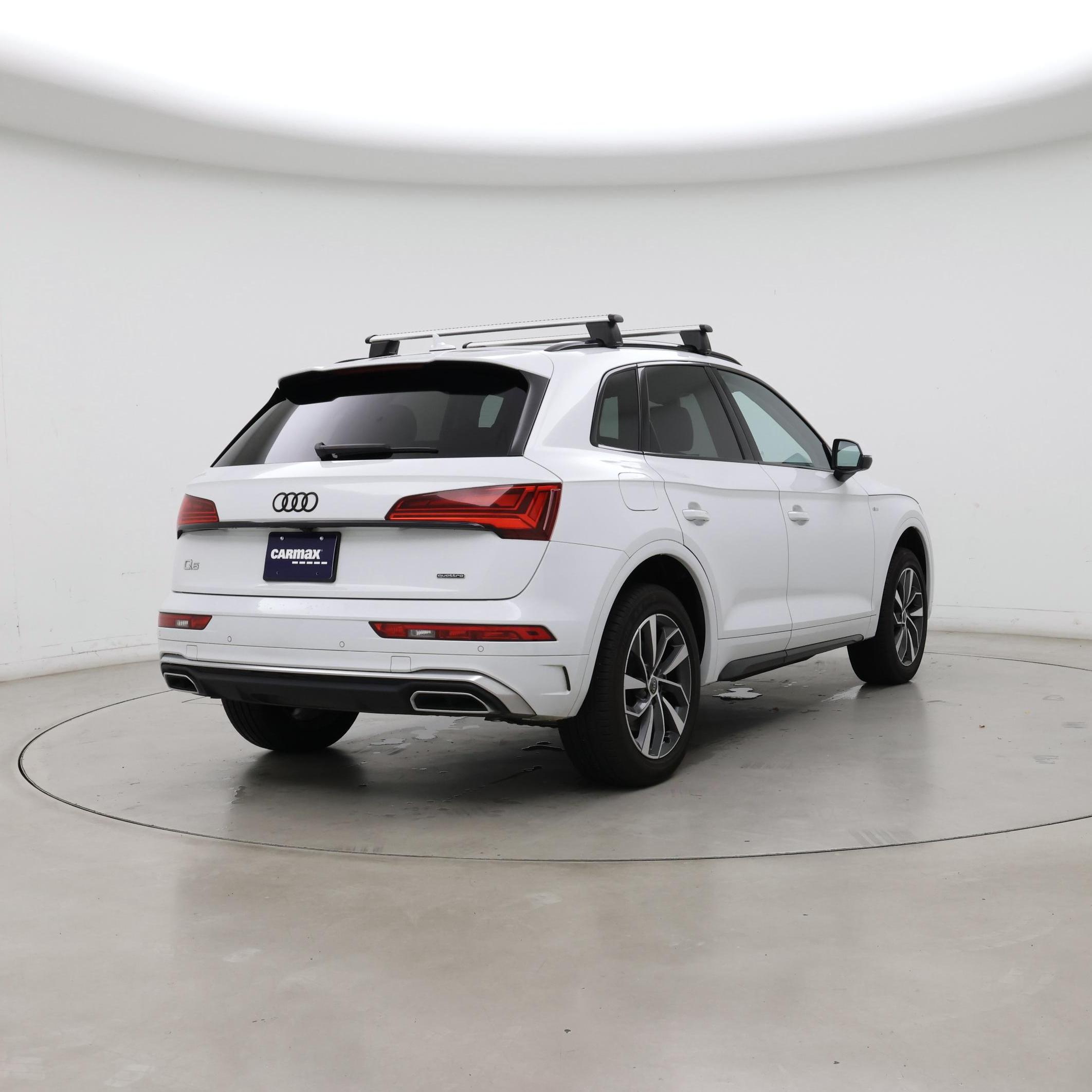 Thumbnail: 2023 Audi Q5 - 8