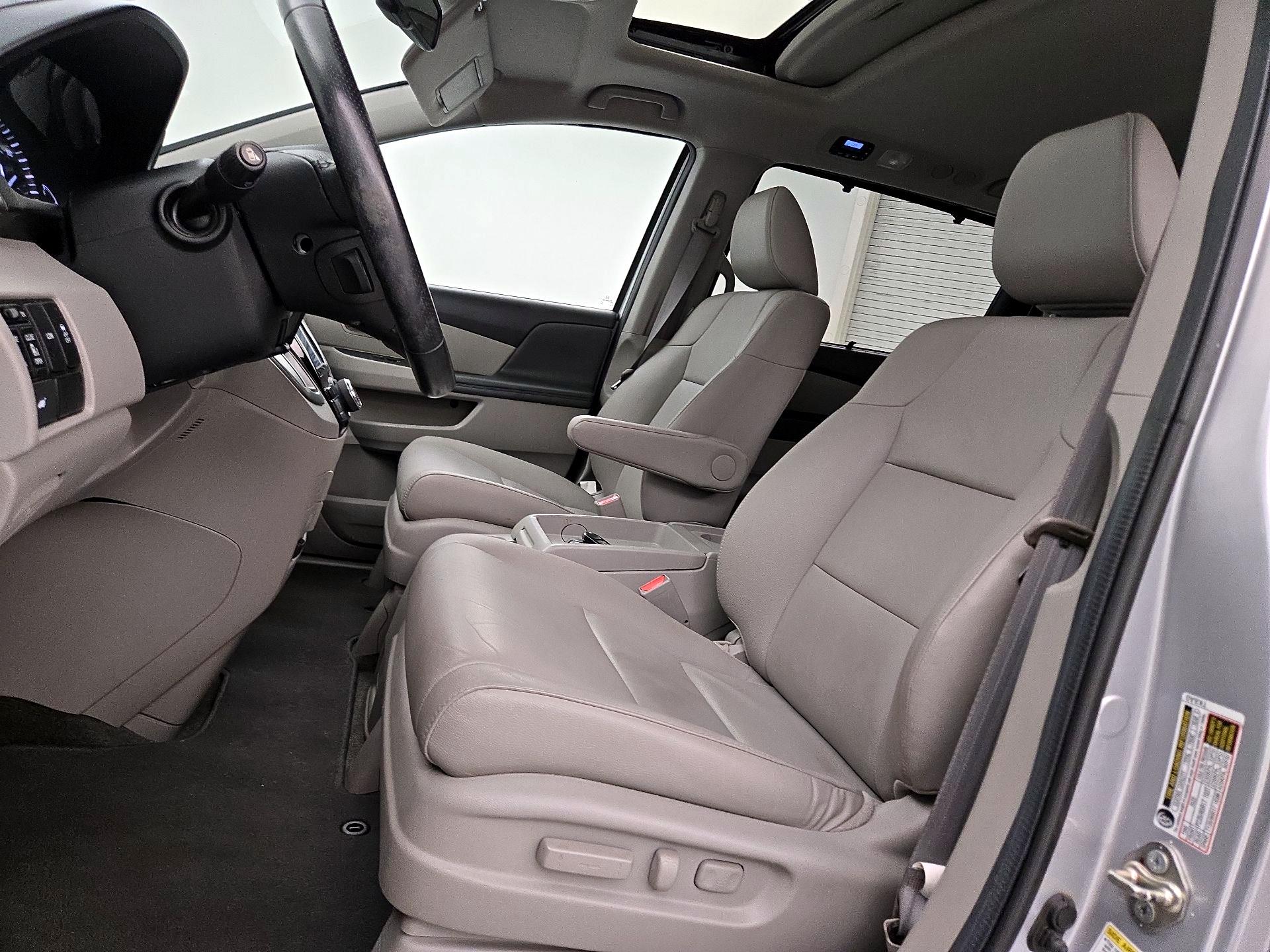 Thumbnail: 2014 Honda Odyssey - 11