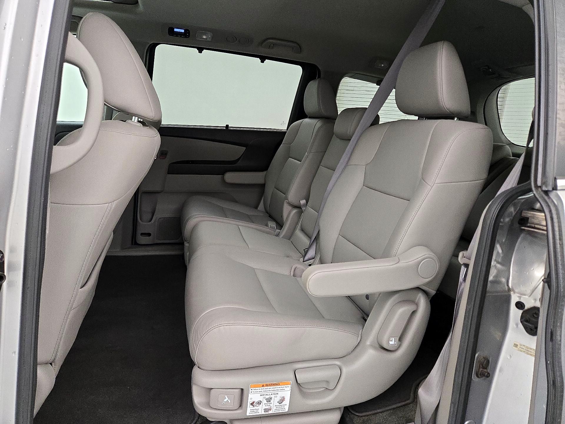 Thumbnail: 2014 Honda Odyssey - 20