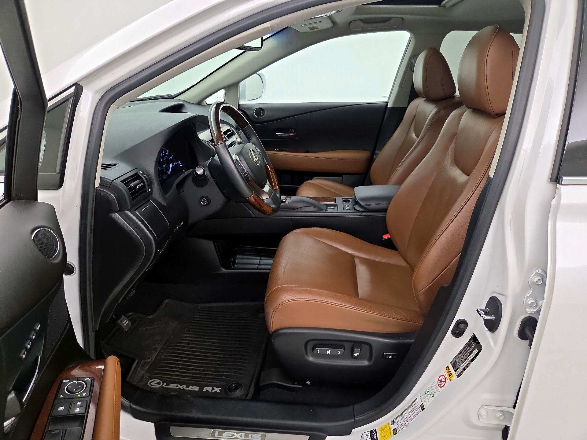 Thumbnail: 2015 Lexus RX - 11