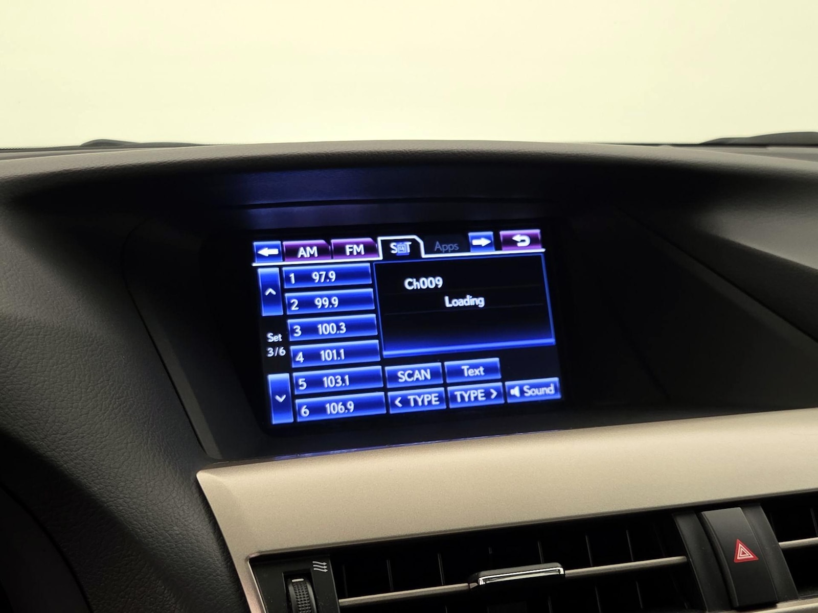 2015 Lexus RX 350 - Photo 17
