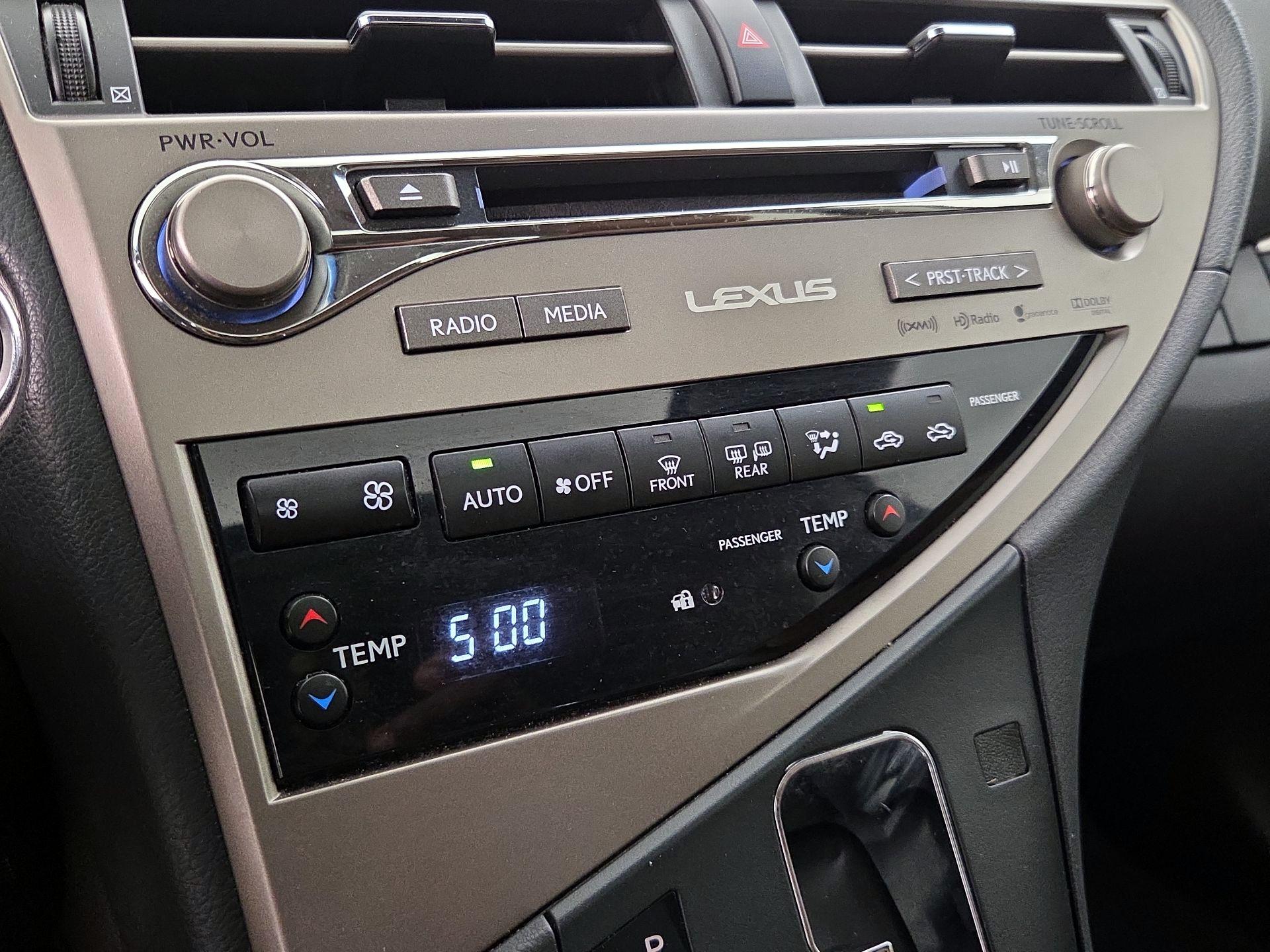 Thumbnail: 2015 Lexus RX - 17