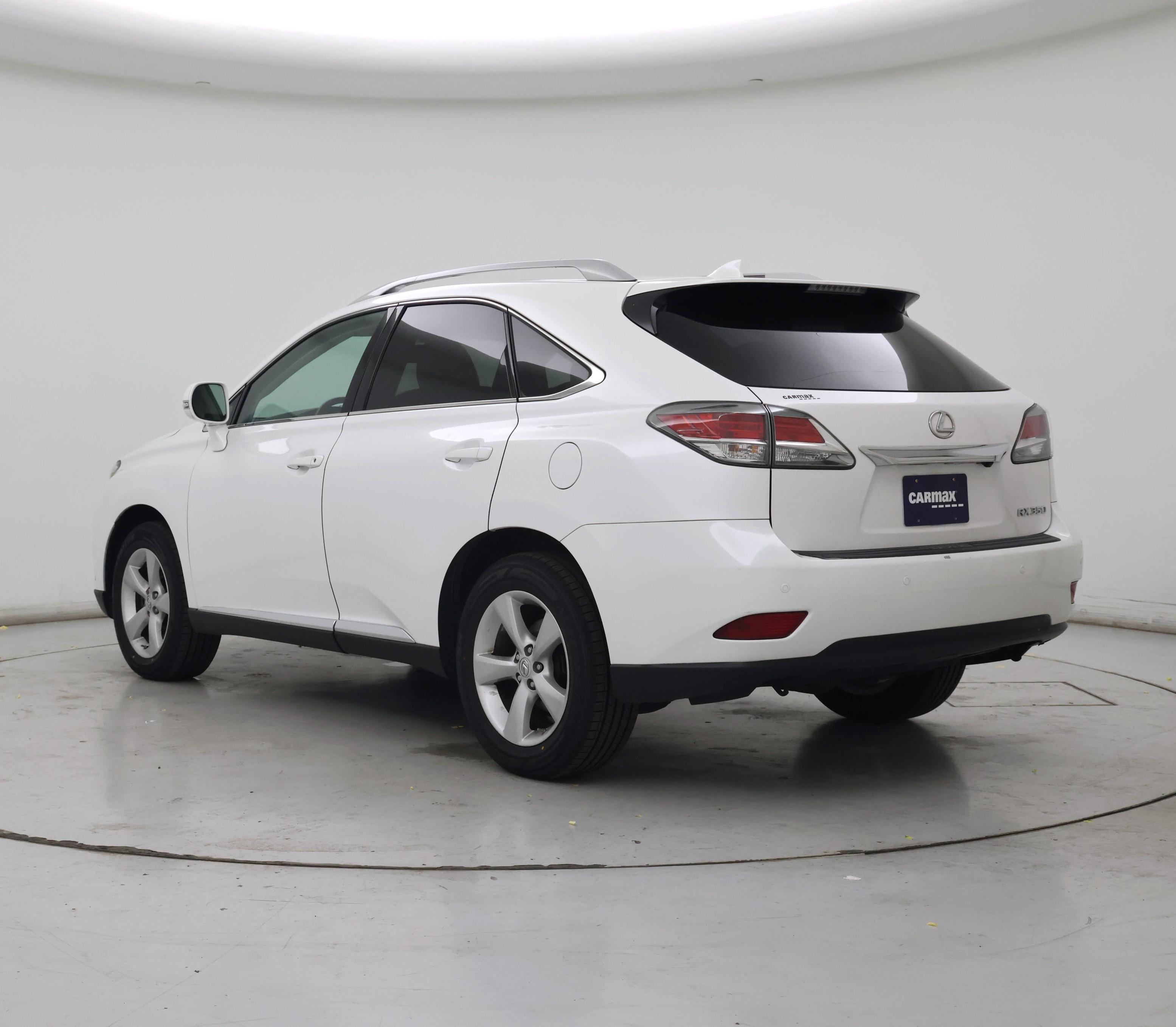 Thumbnail: 2015 Lexus RX - 2