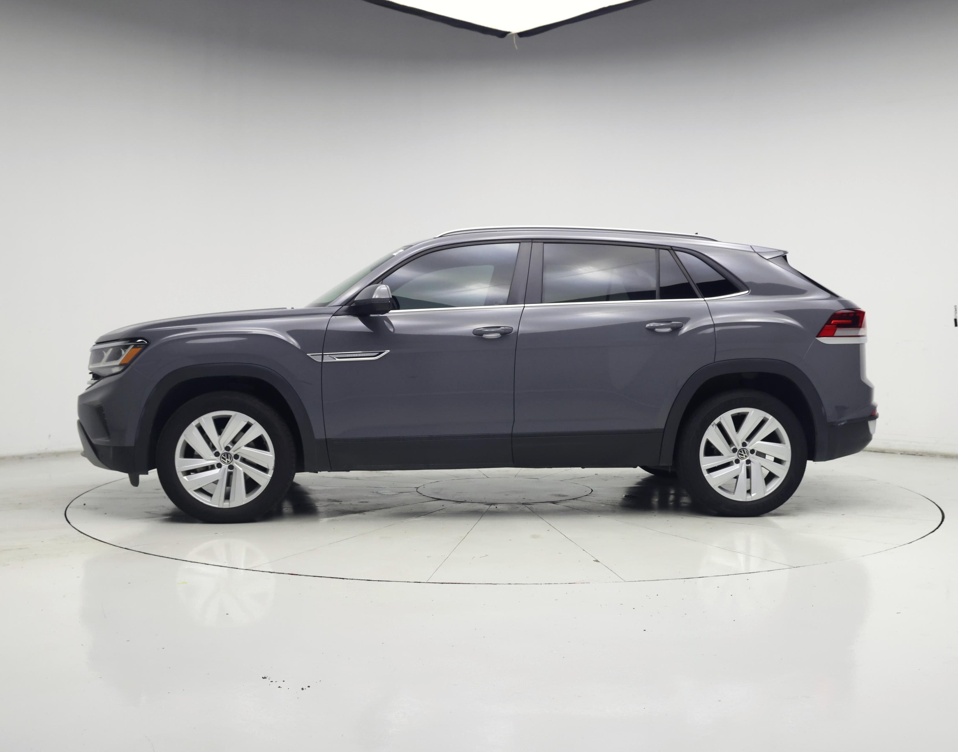 Thumbnail: 2021 Volkswagen Atlas - 3