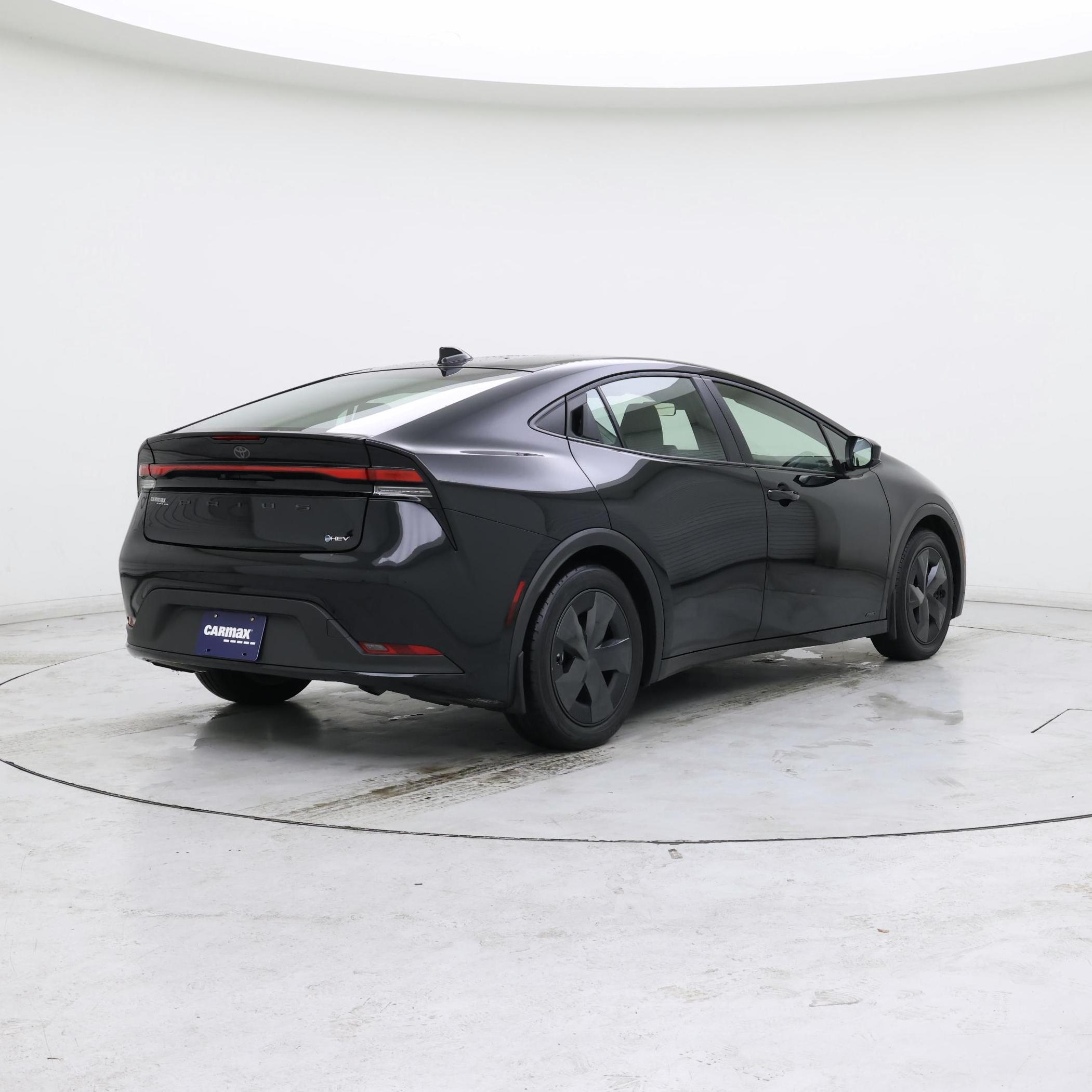 Thumbnail: 2025 Toyota Prius - 8