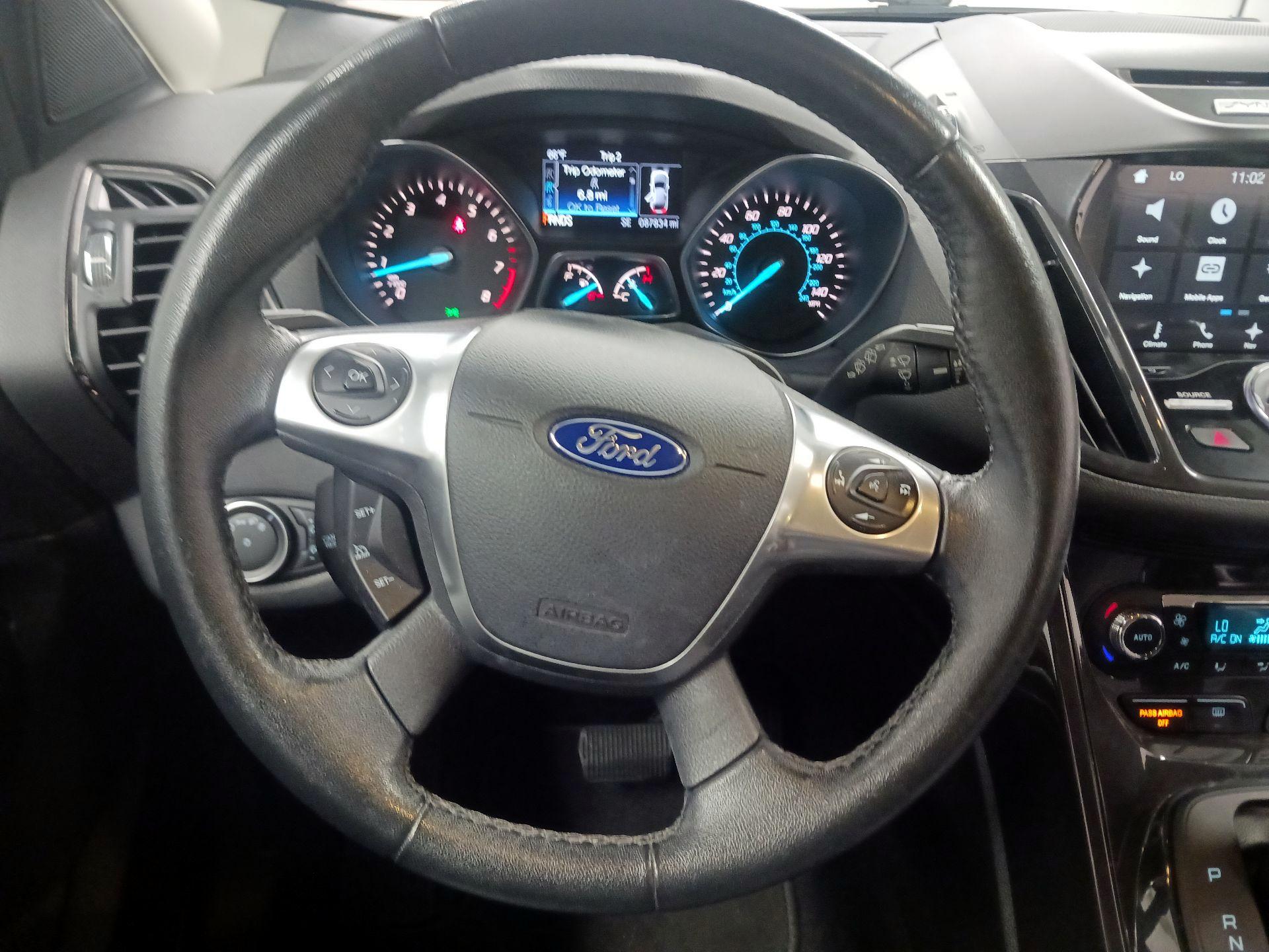 Thumbnail: 2016 Ford Escape - 10