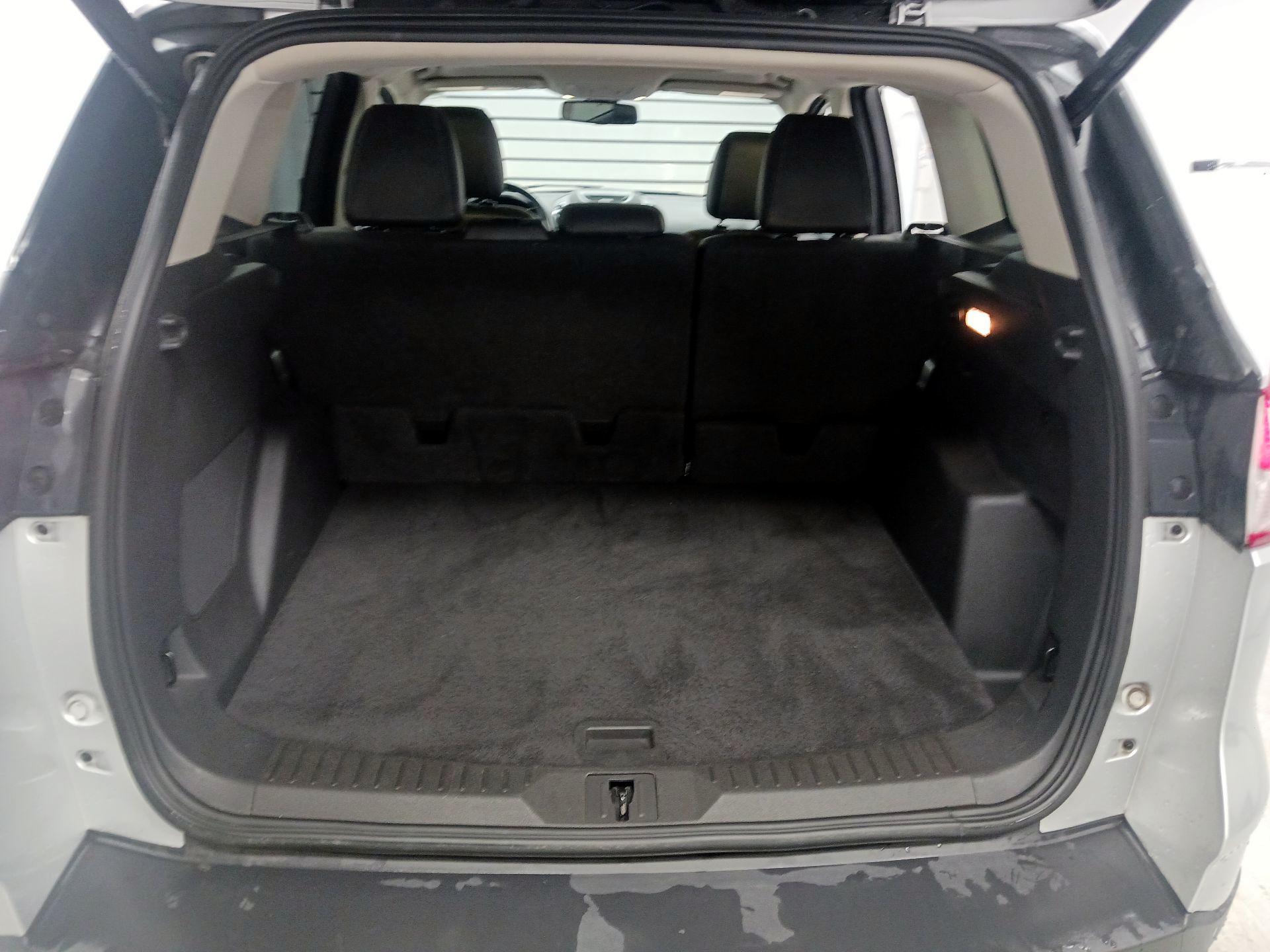 Thumbnail: 2016 Ford Escape - 16