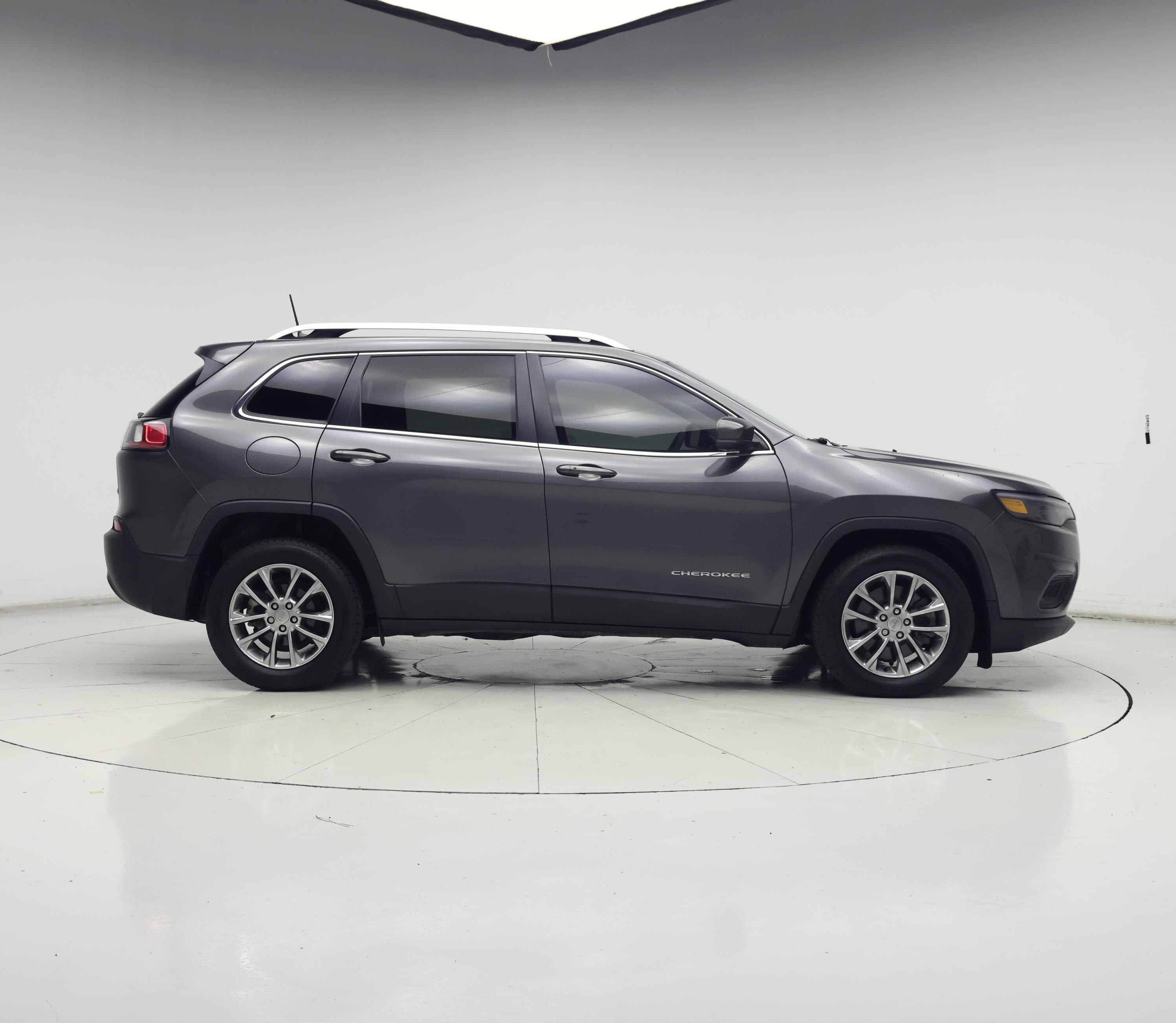 Thumbnail: 2020 Jeep Cherokee - 7