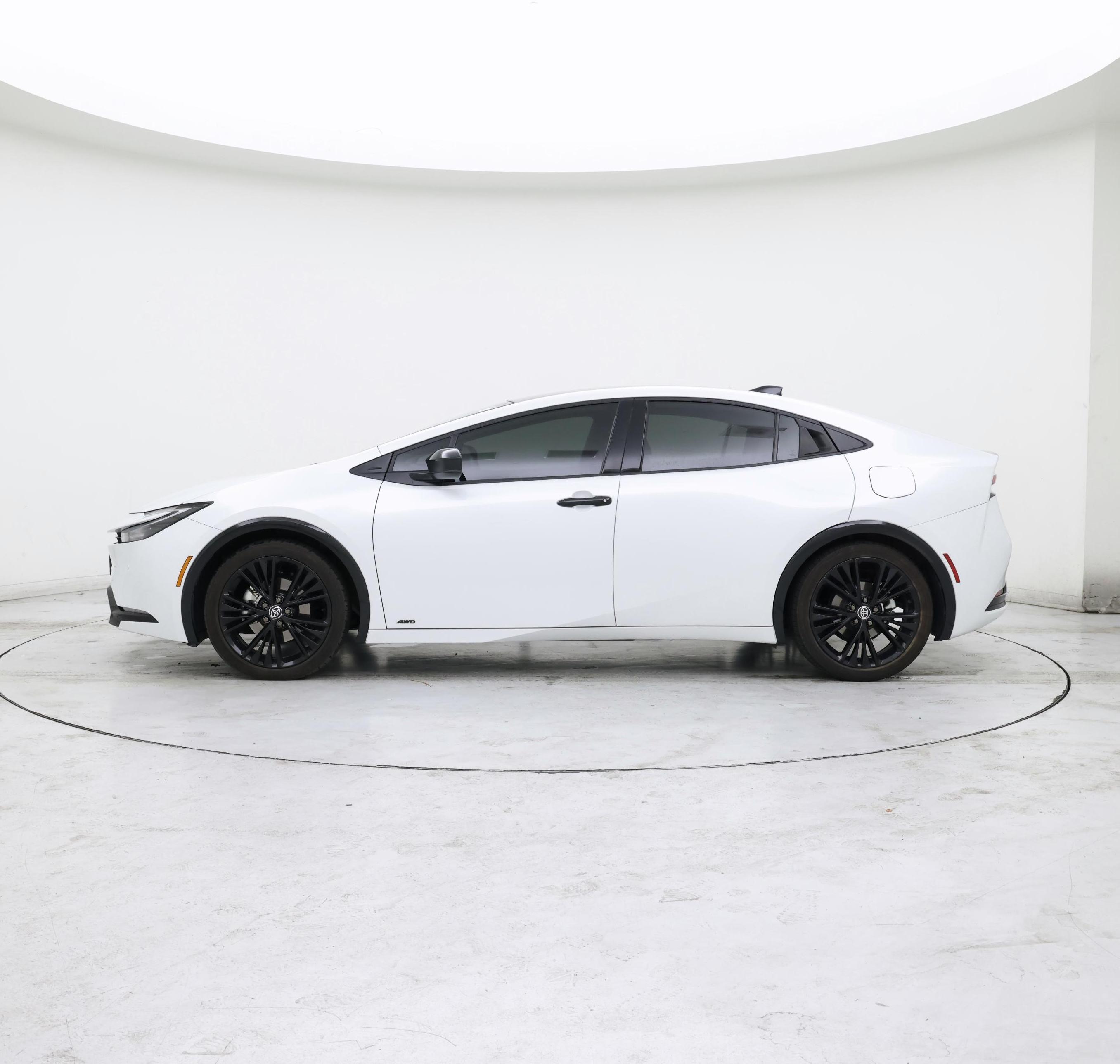 Thumbnail: 2025 Toyota Prius - 3
