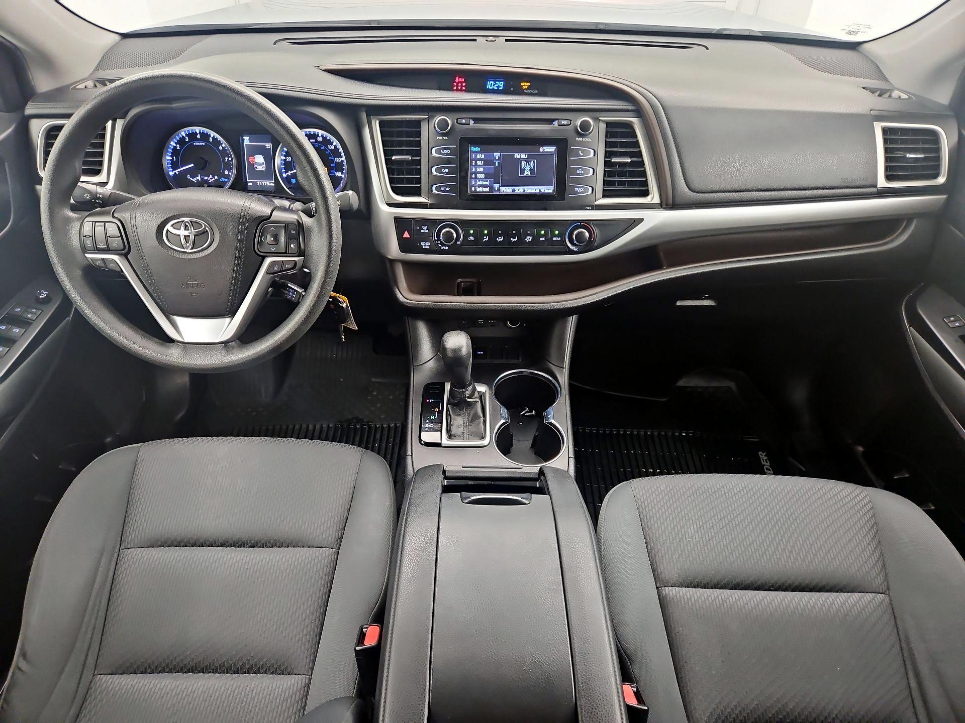 Thumbnail: 2019 Toyota Highlander - 9