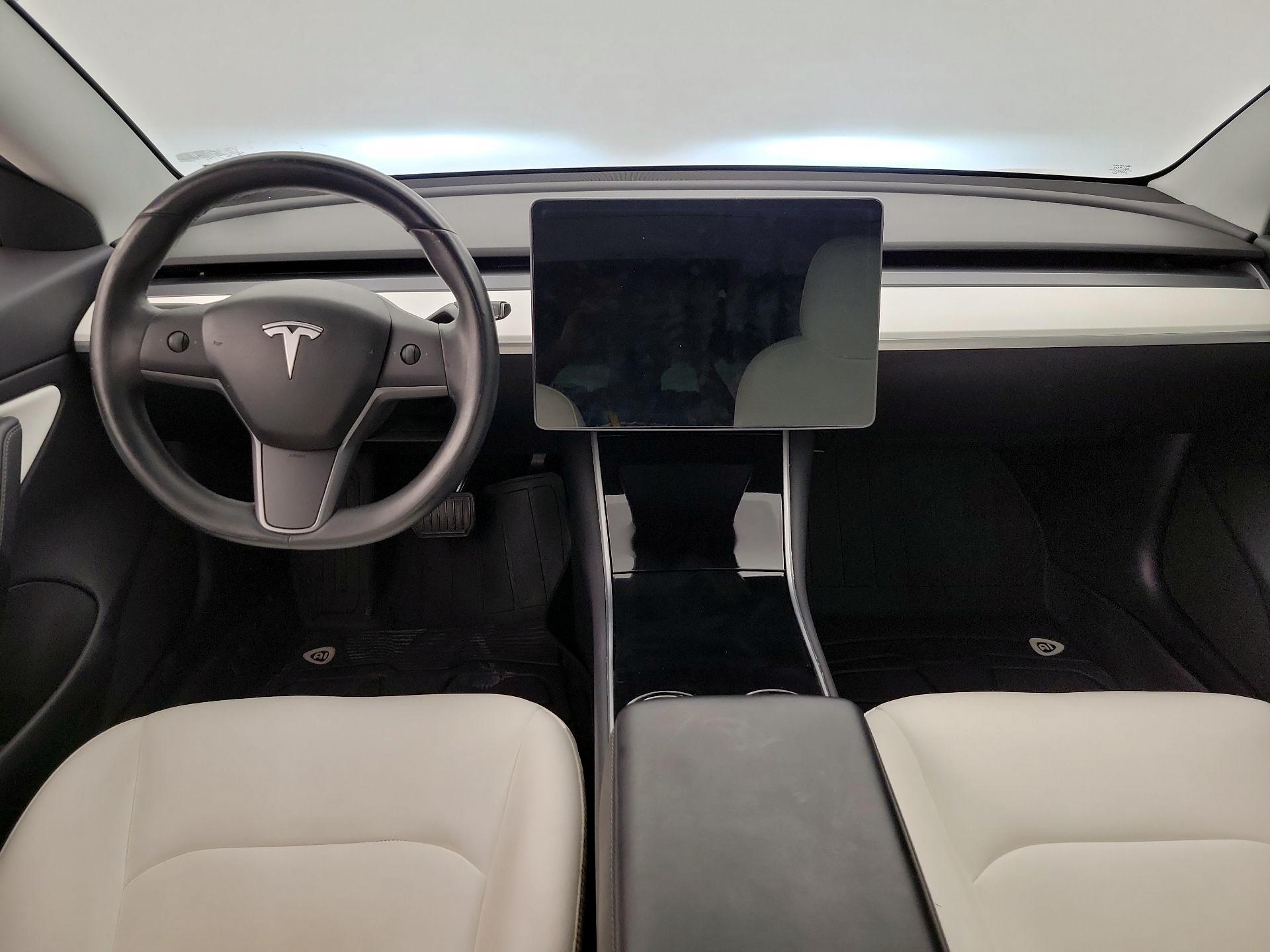 Thumbnail: 2019 Tesla Model 3 - 9