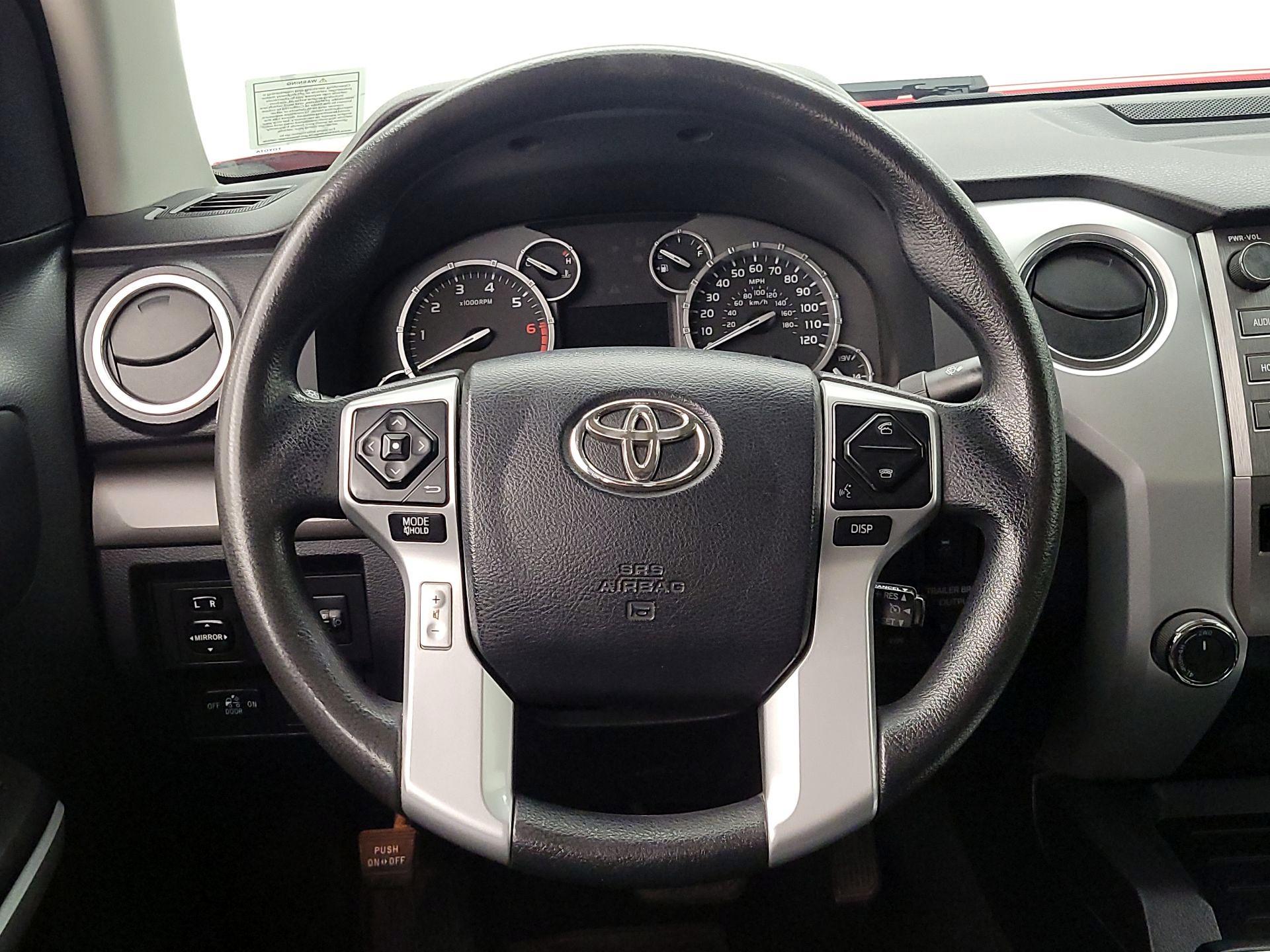 Thumbnail: 2017 Toyota Tundra - 10