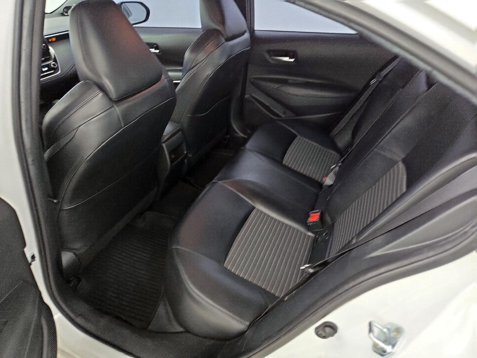 2021 Toyota Corolla XSE - Photo 22