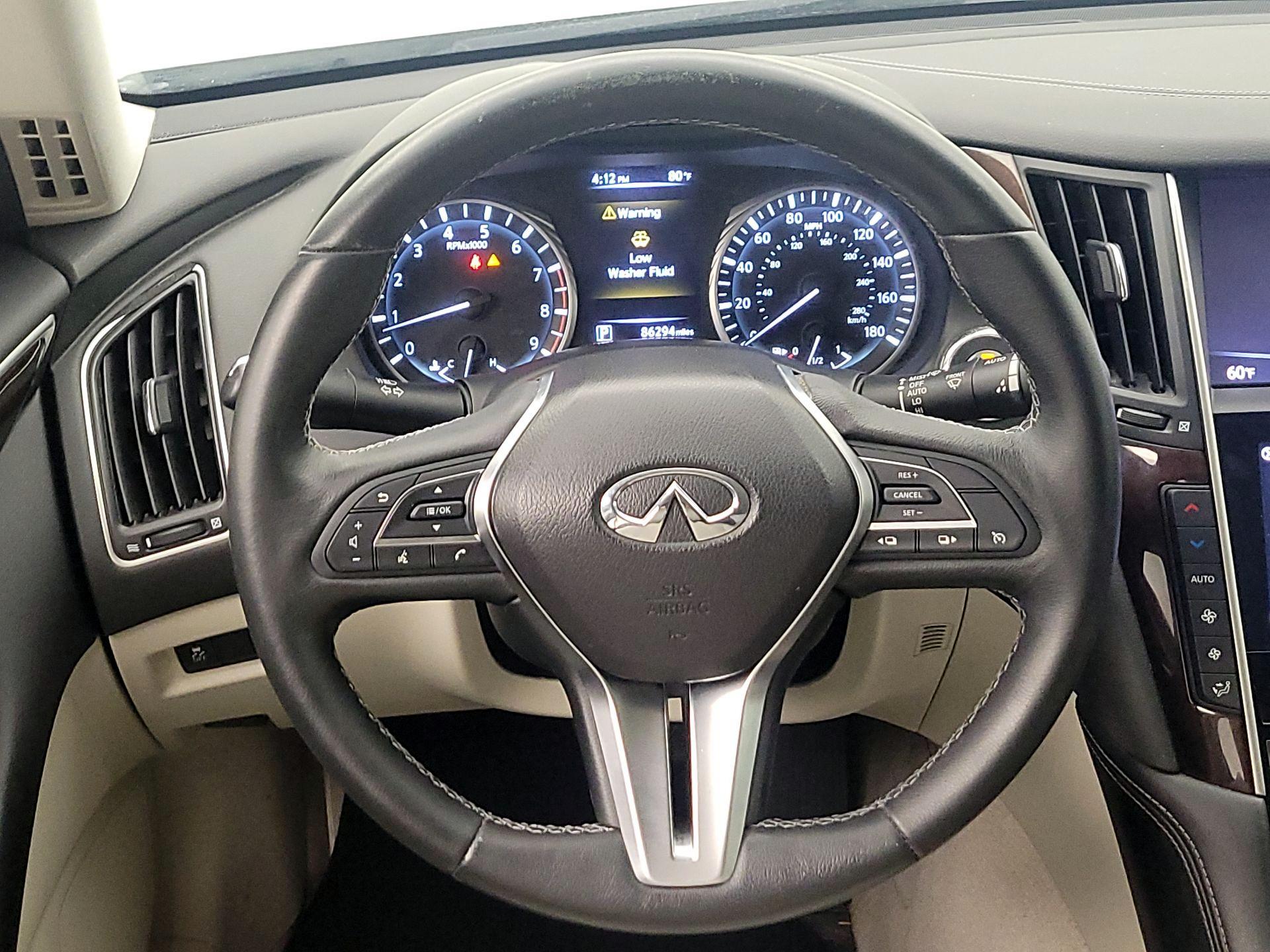 Thumbnail: 2018 INFINITI Q50 - 10