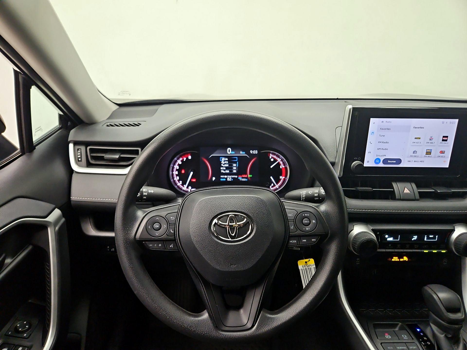 Thumbnail: 2024 Toyota RAV4 - 10