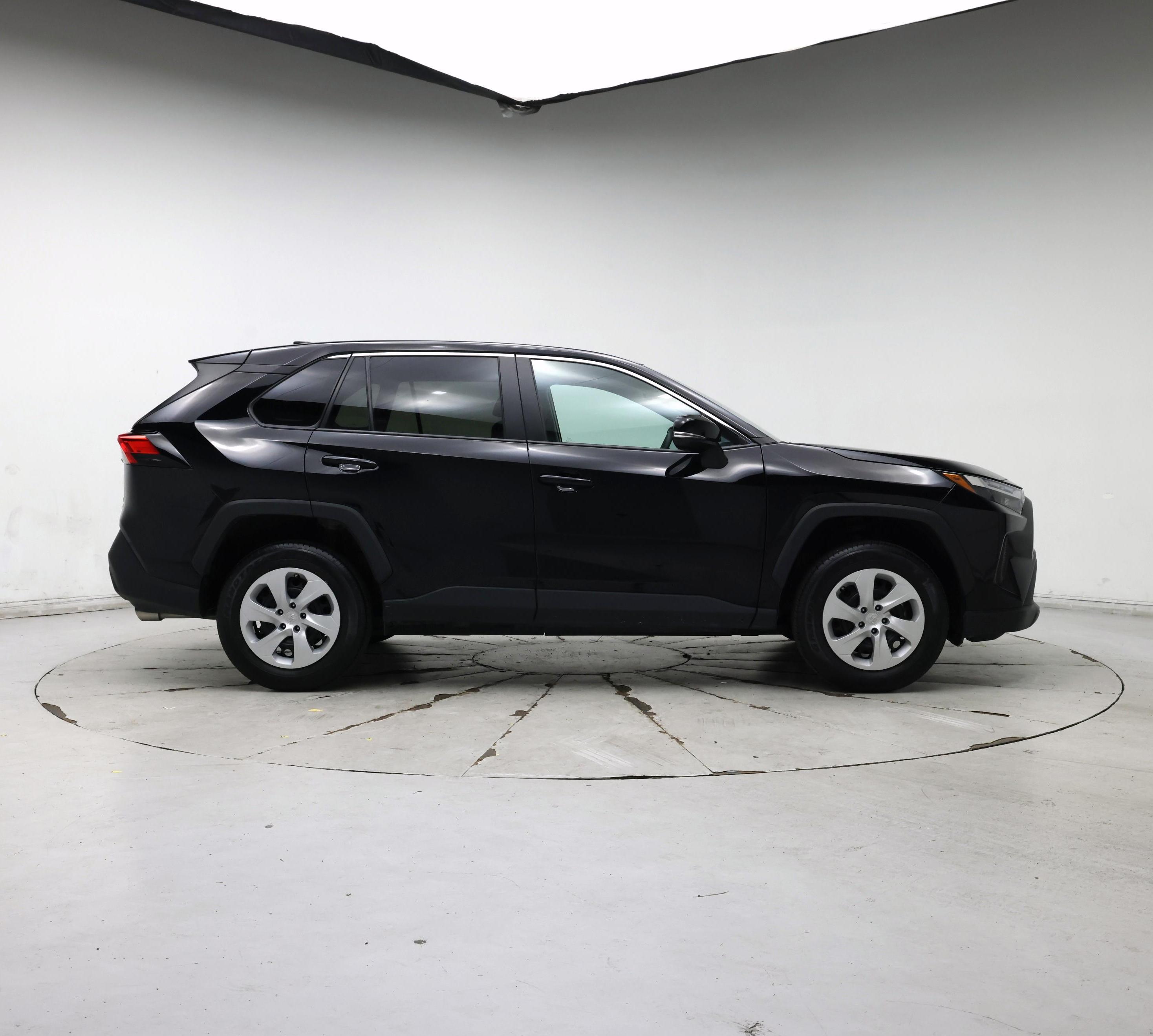 Thumbnail: 2024 Toyota RAV4 - 7