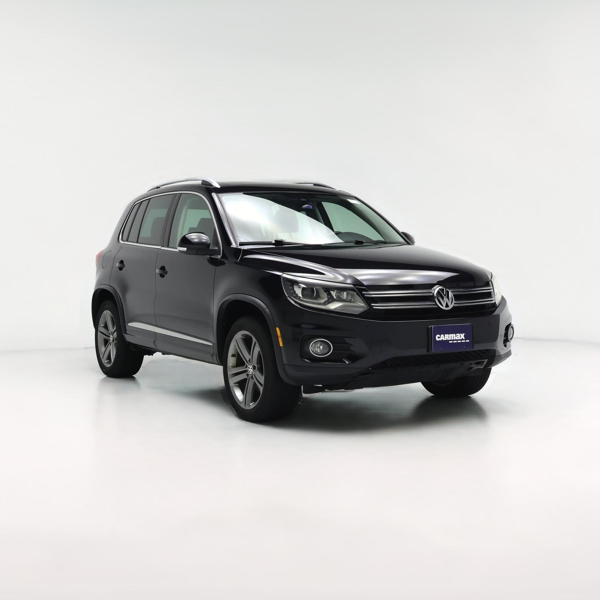 Thumbnail: 2017 Volkswagen Tiguan - 1