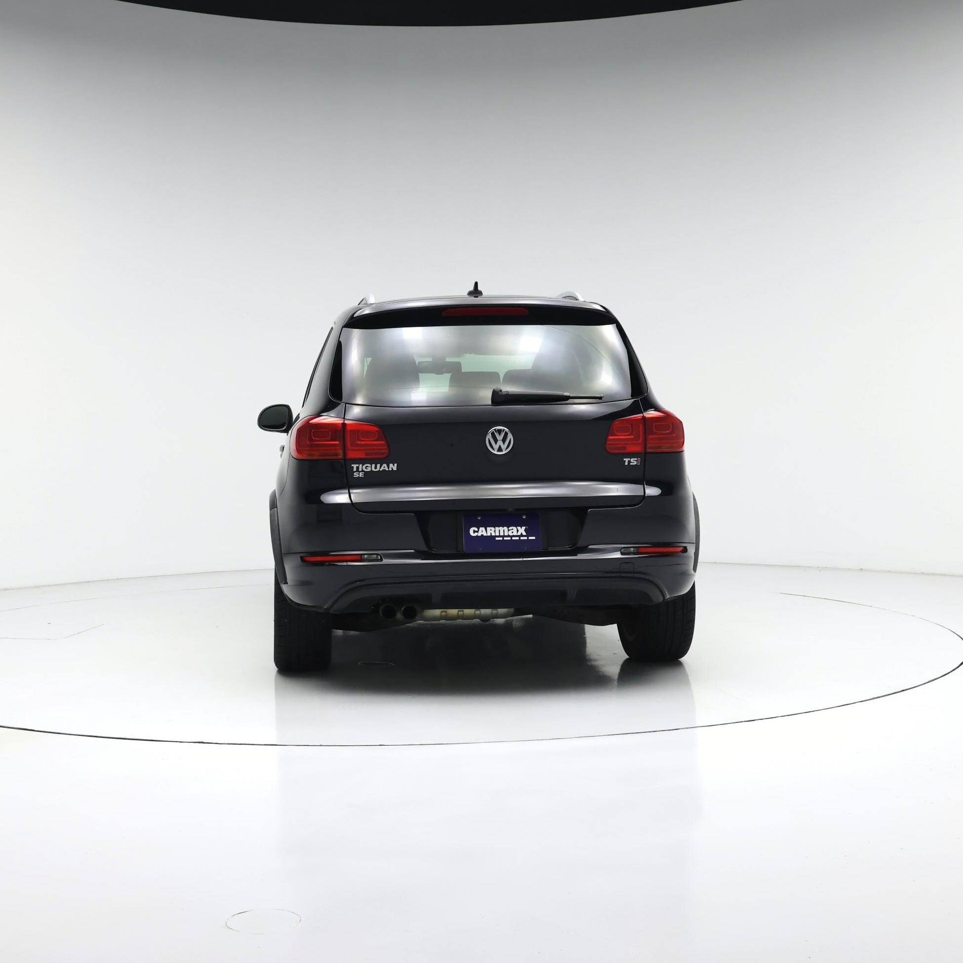 Thumbnail: 2017 Volkswagen Tiguan - 6
