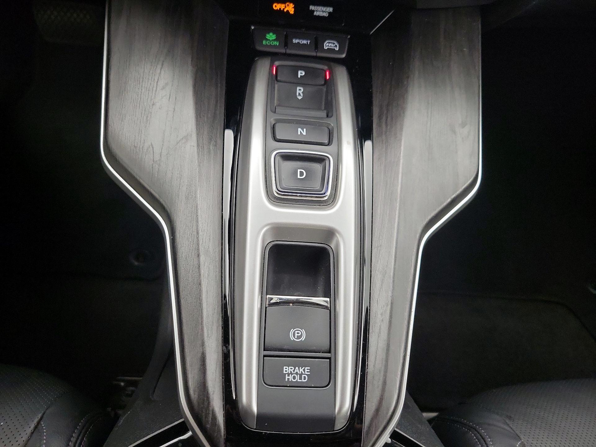 Thumbnail: 2019 Honda Clarity - 17