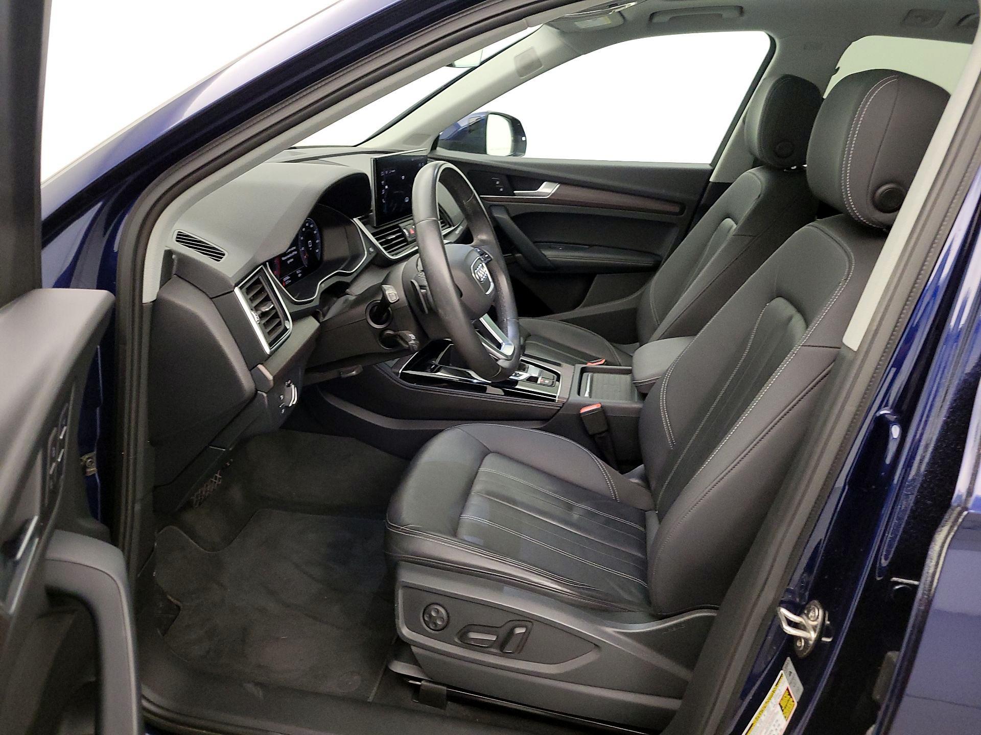 Thumbnail: 2021 Audi Q5 - 11