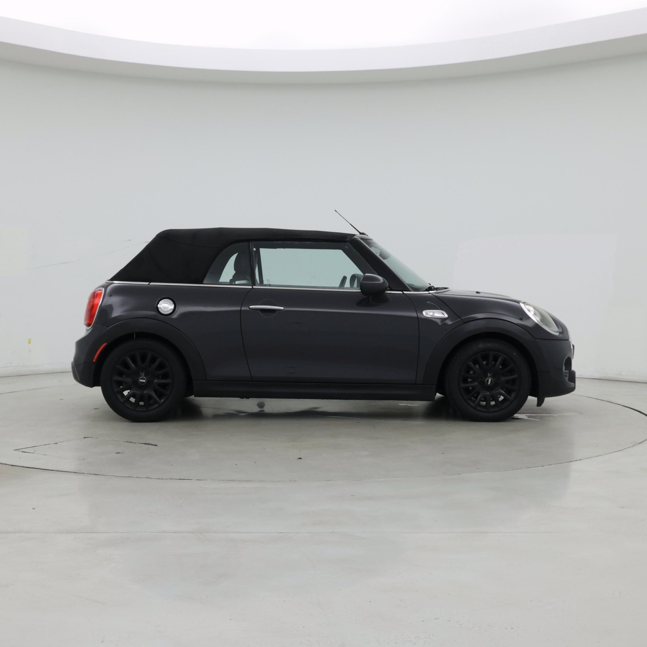 Thumbnail: 2017 MINI Cooper - 7