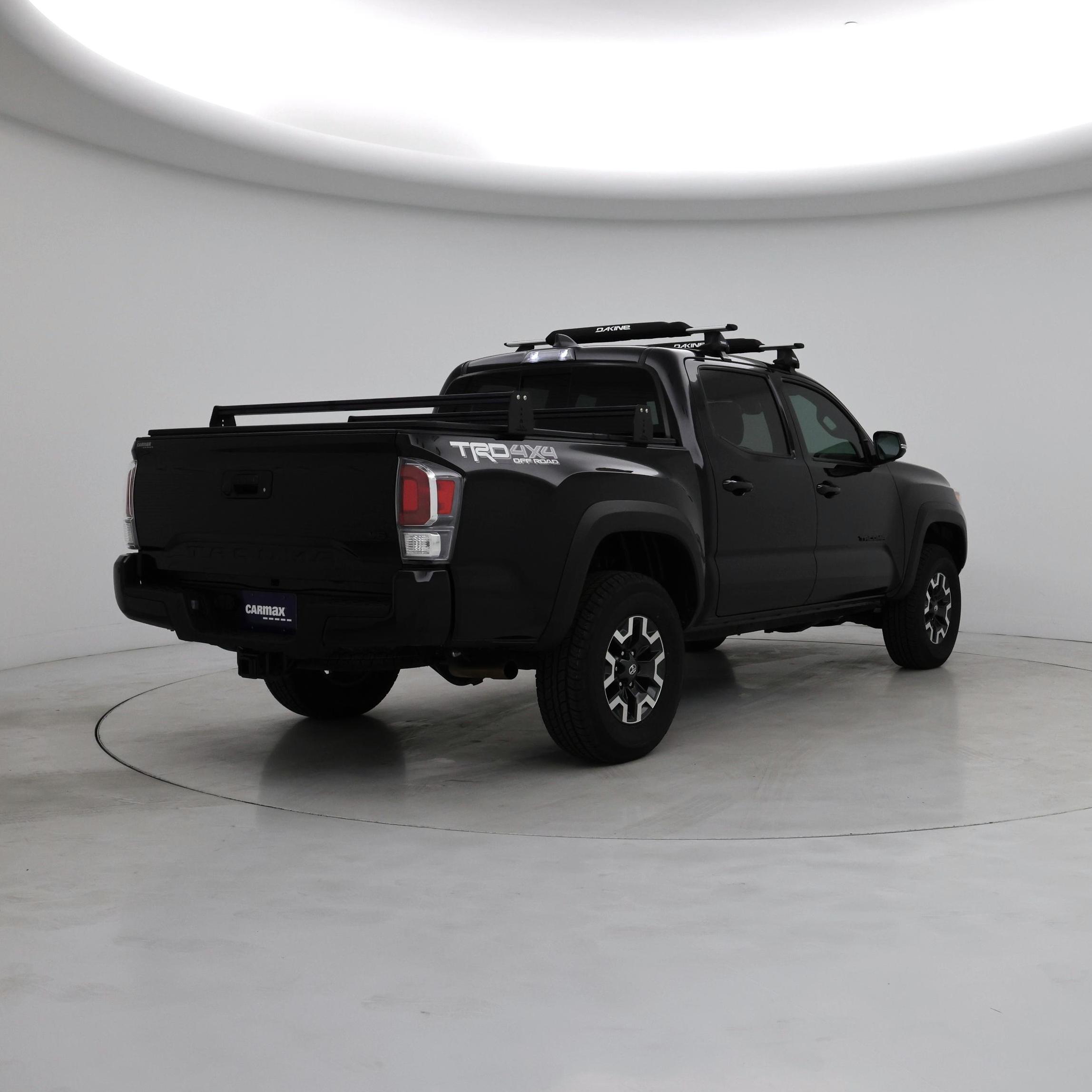 Thumbnail: 2020 Toyota Tacoma - 8