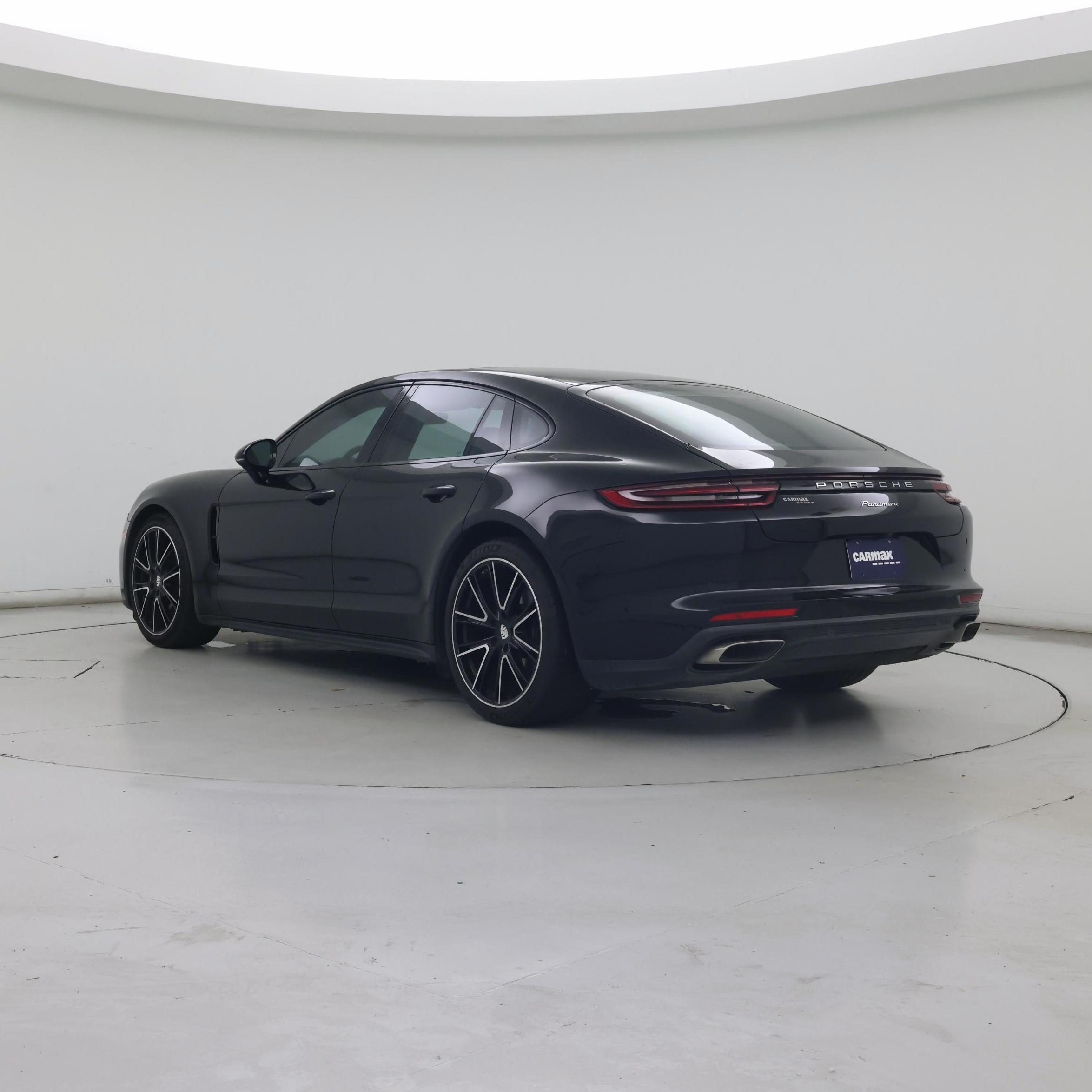 Thumbnail: 2019 Porsche Panamera - 2