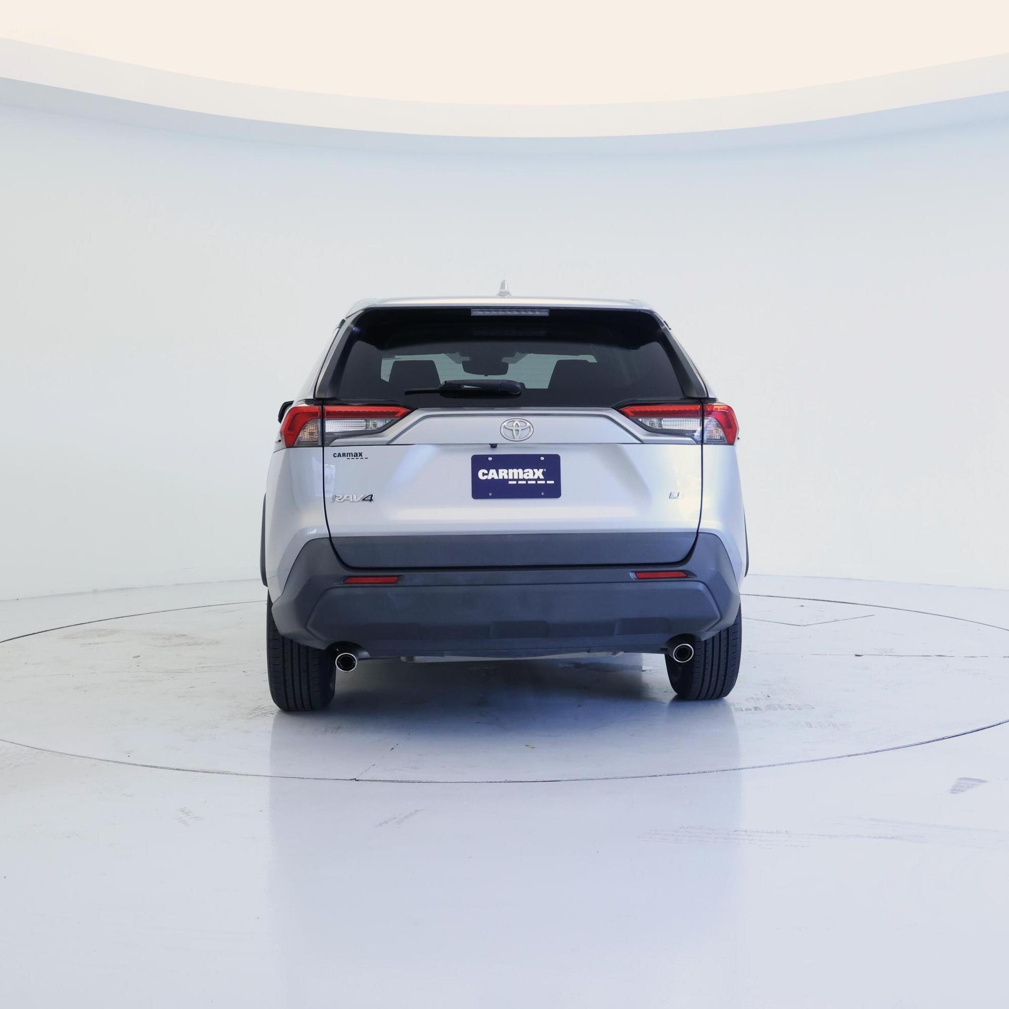 Thumbnail: 2022 Toyota RAV4 - 6