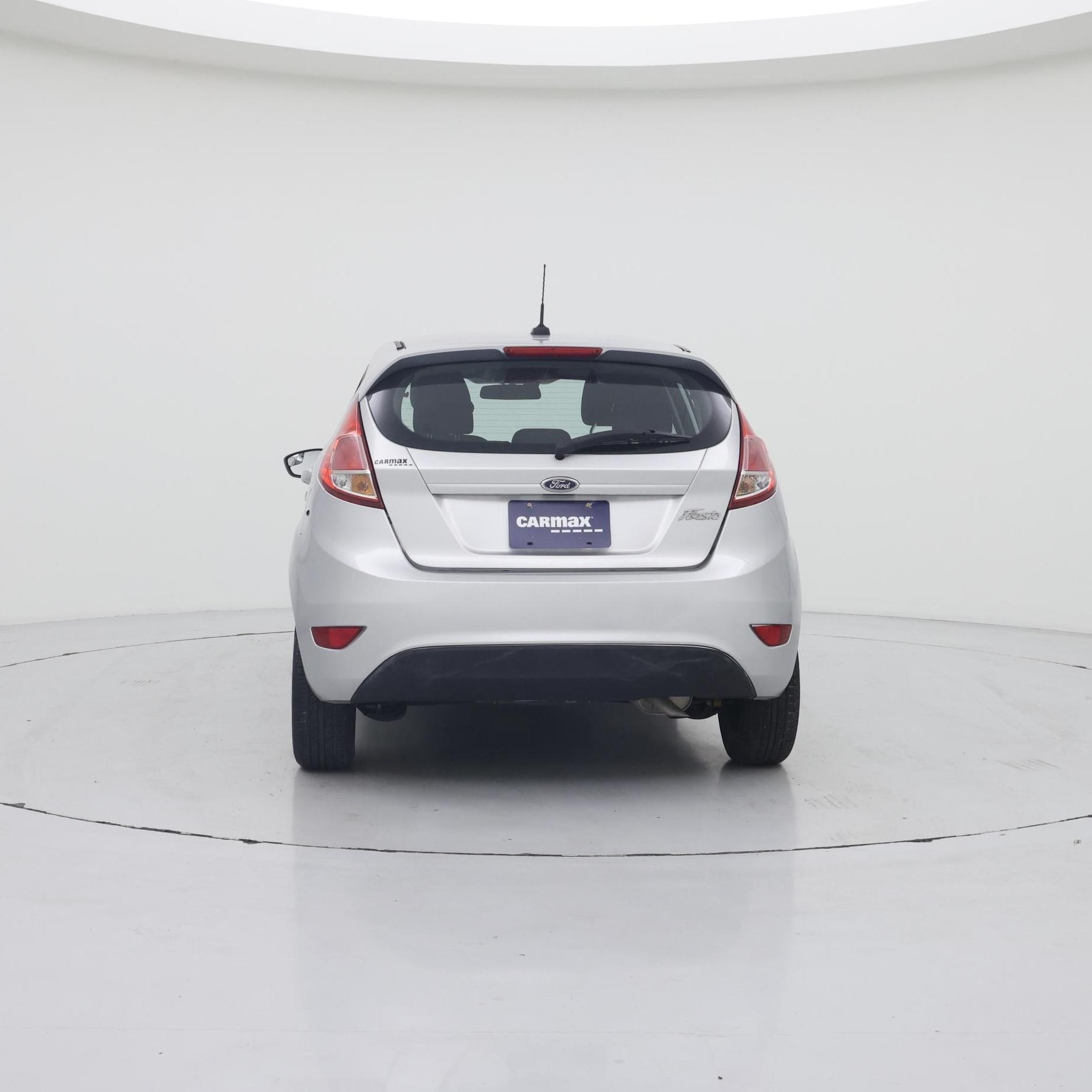 Thumbnail: 2016 Ford Fiesta - 6