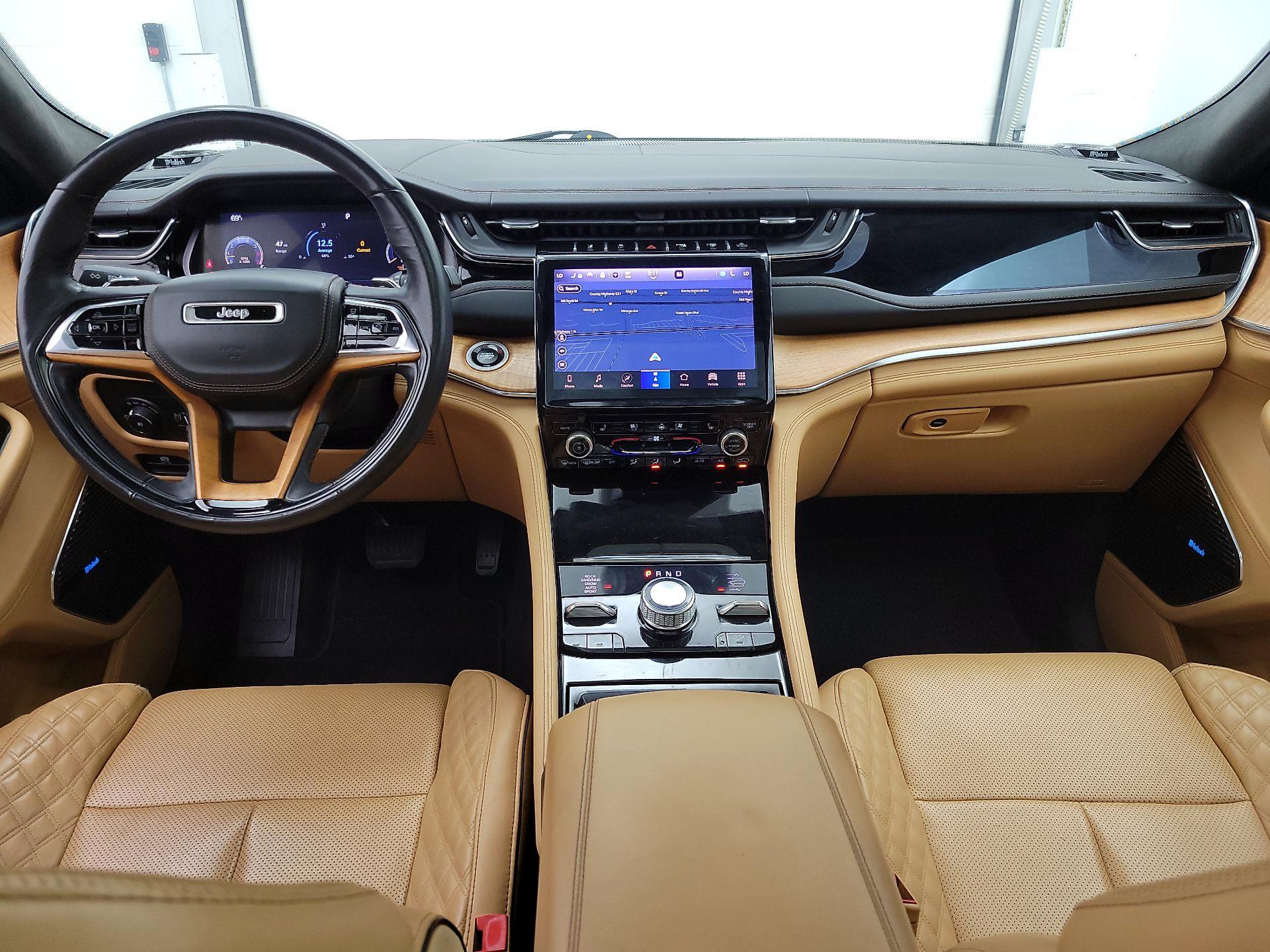 Thumbnail: 2022 Jeep Grand Cherokee - 9