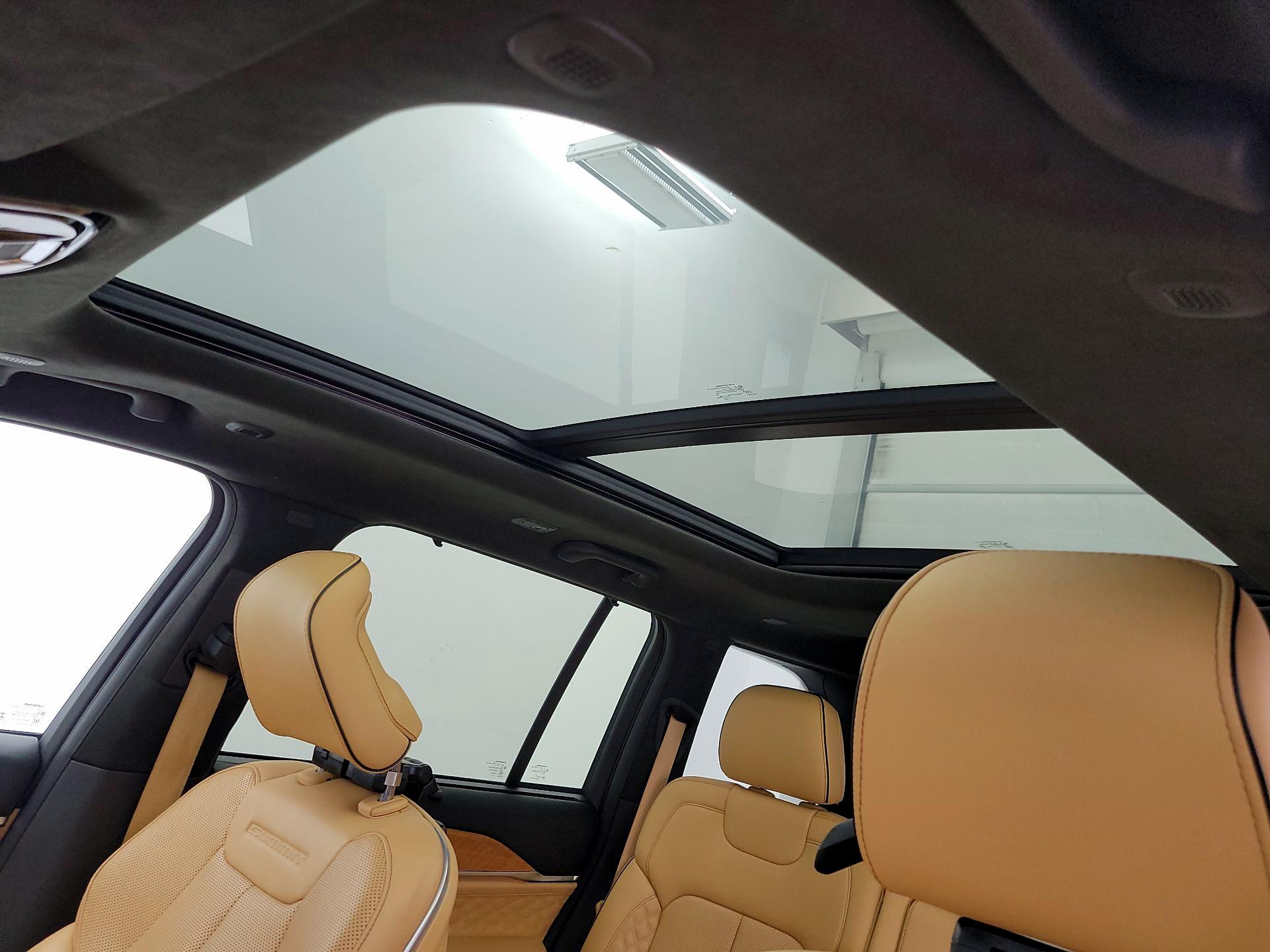 Thumbnail: 2022 Jeep Grand Cherokee - 20