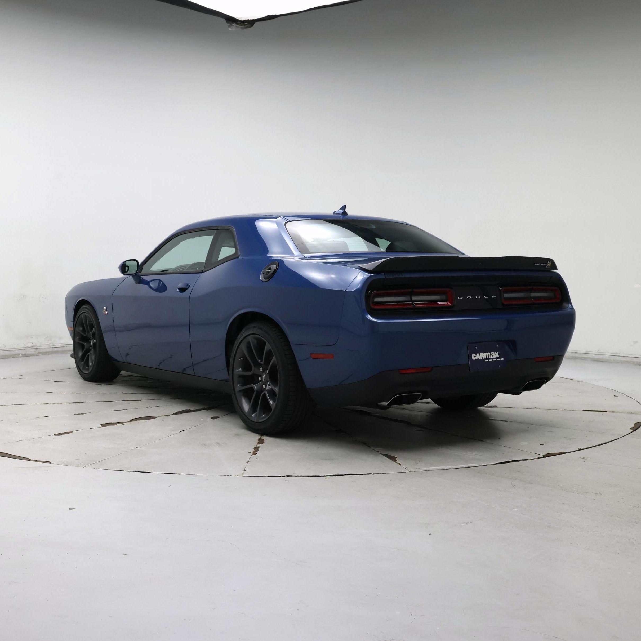 Thumbnail: 2021 Dodge Challenger - 2