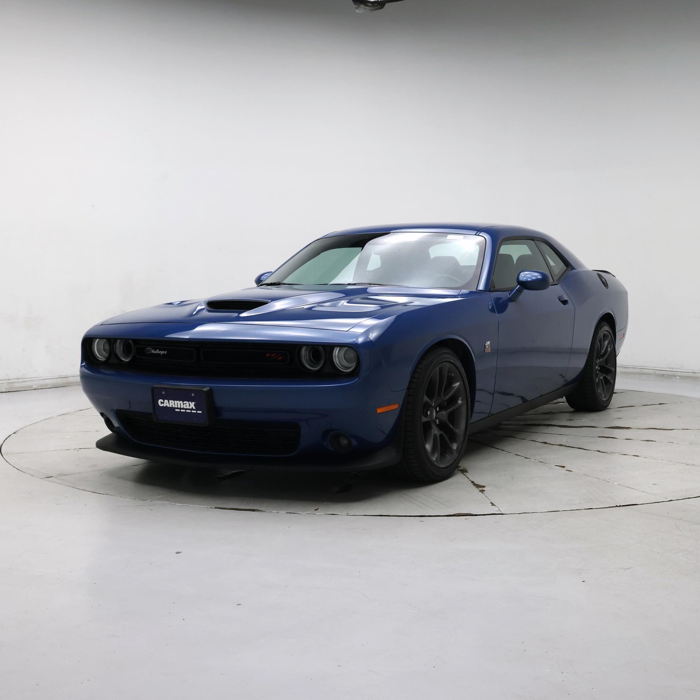 Thumbnail: 2021 Dodge Challenger - 4