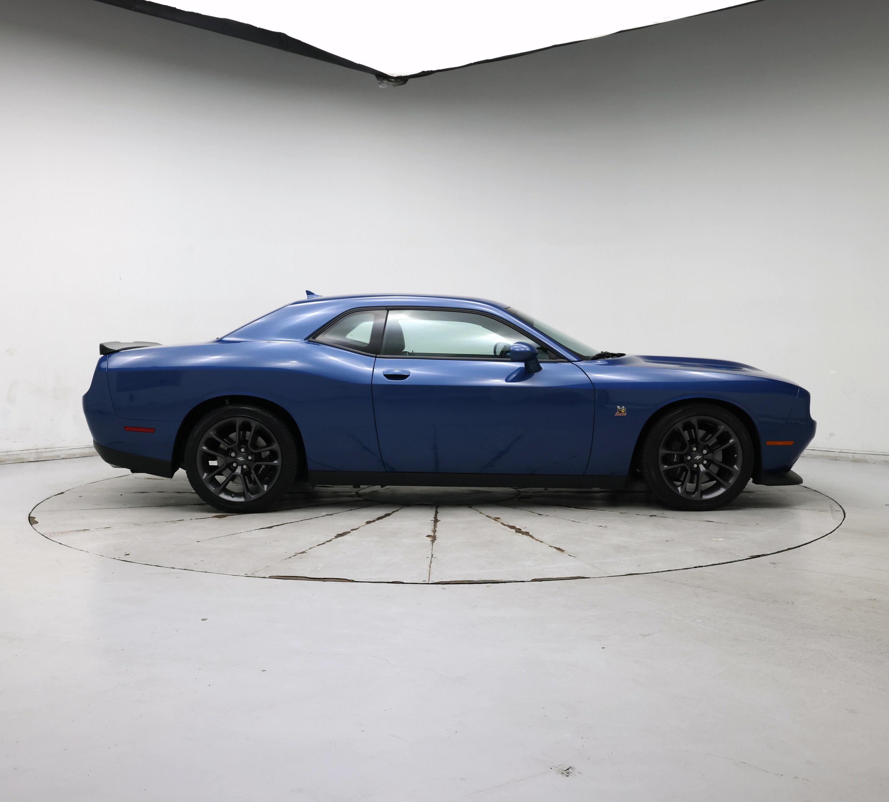 Thumbnail: 2021 Dodge Challenger - 7