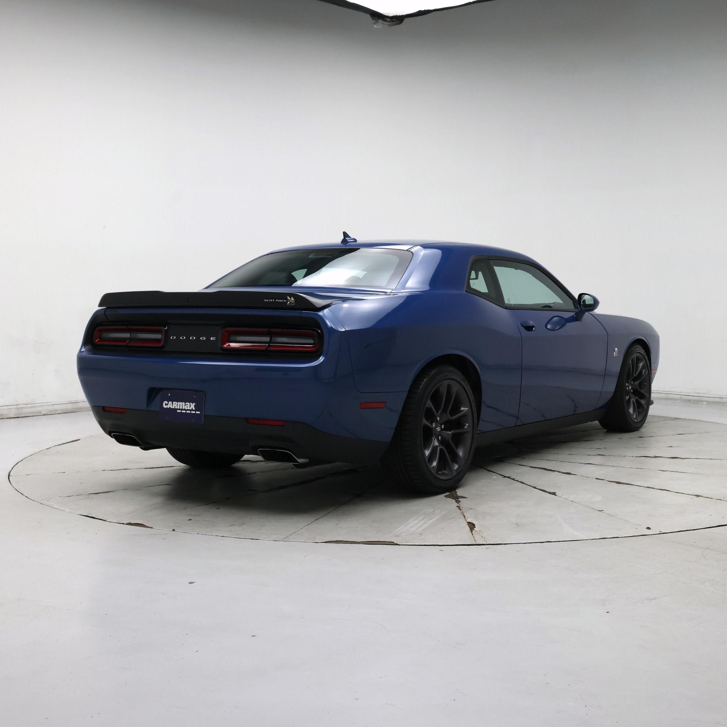 Thumbnail: 2021 Dodge Challenger - 8