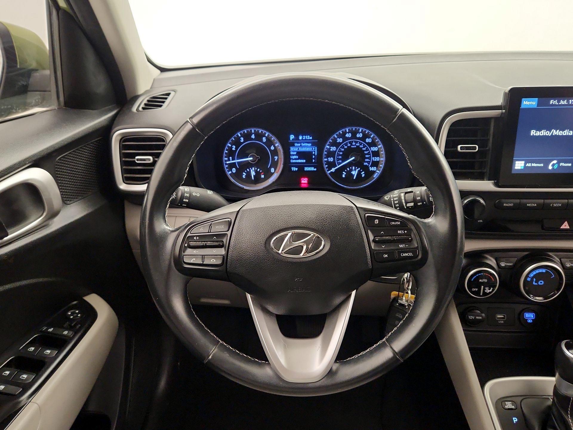 Thumbnail: 2021 Hyundai Venue - 10