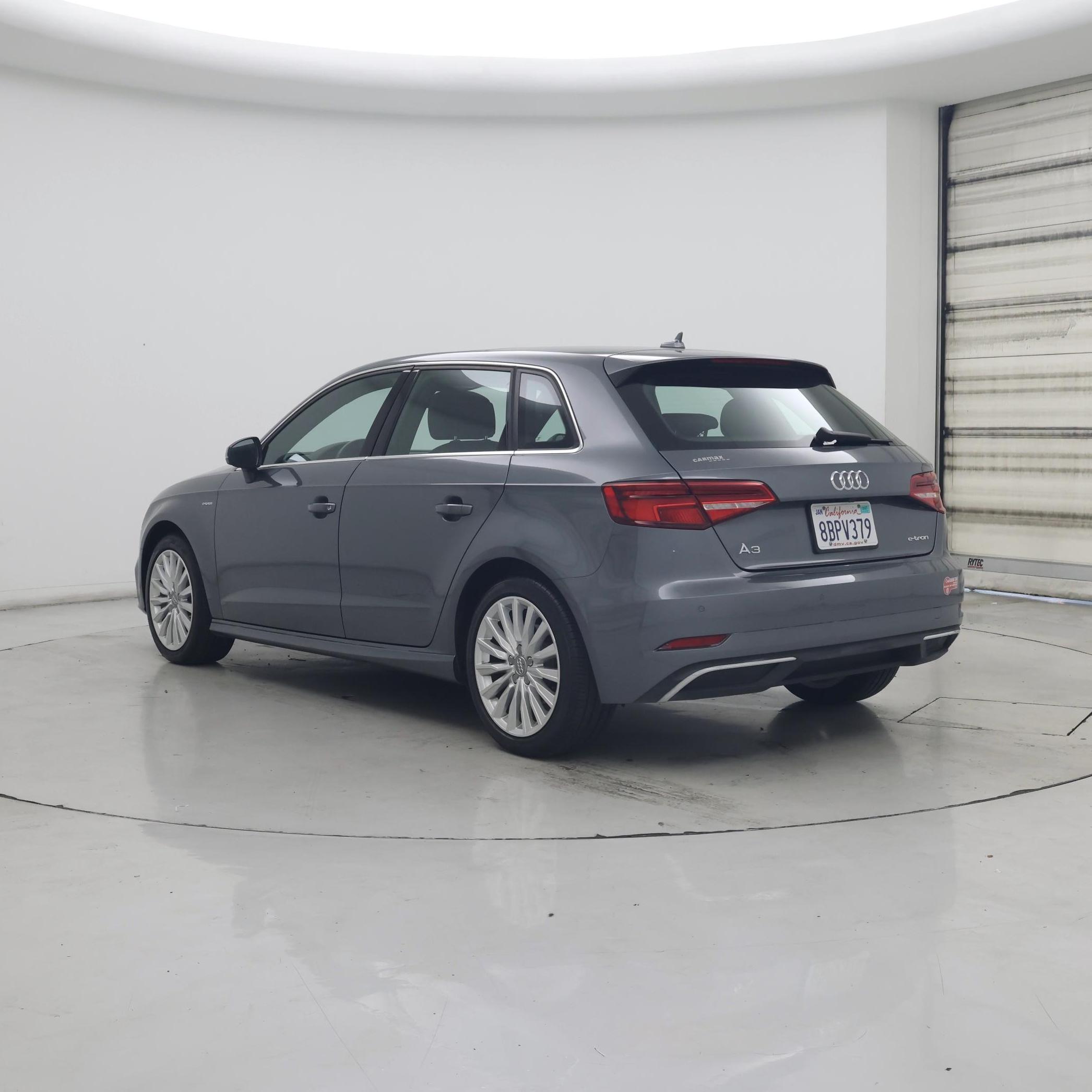Thumbnail: 2018 Audi A3 - 2