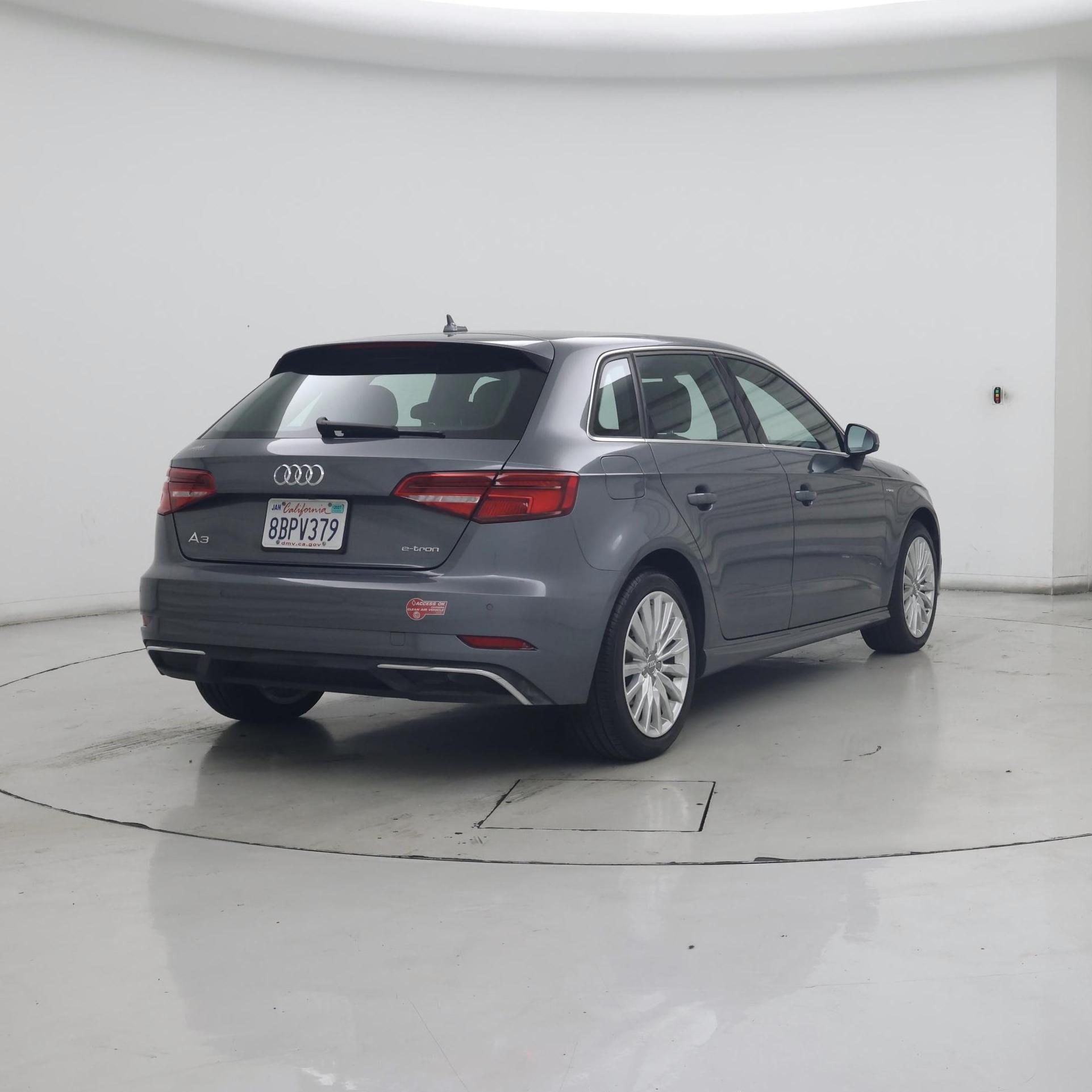Thumbnail: 2018 Audi A3 - 8